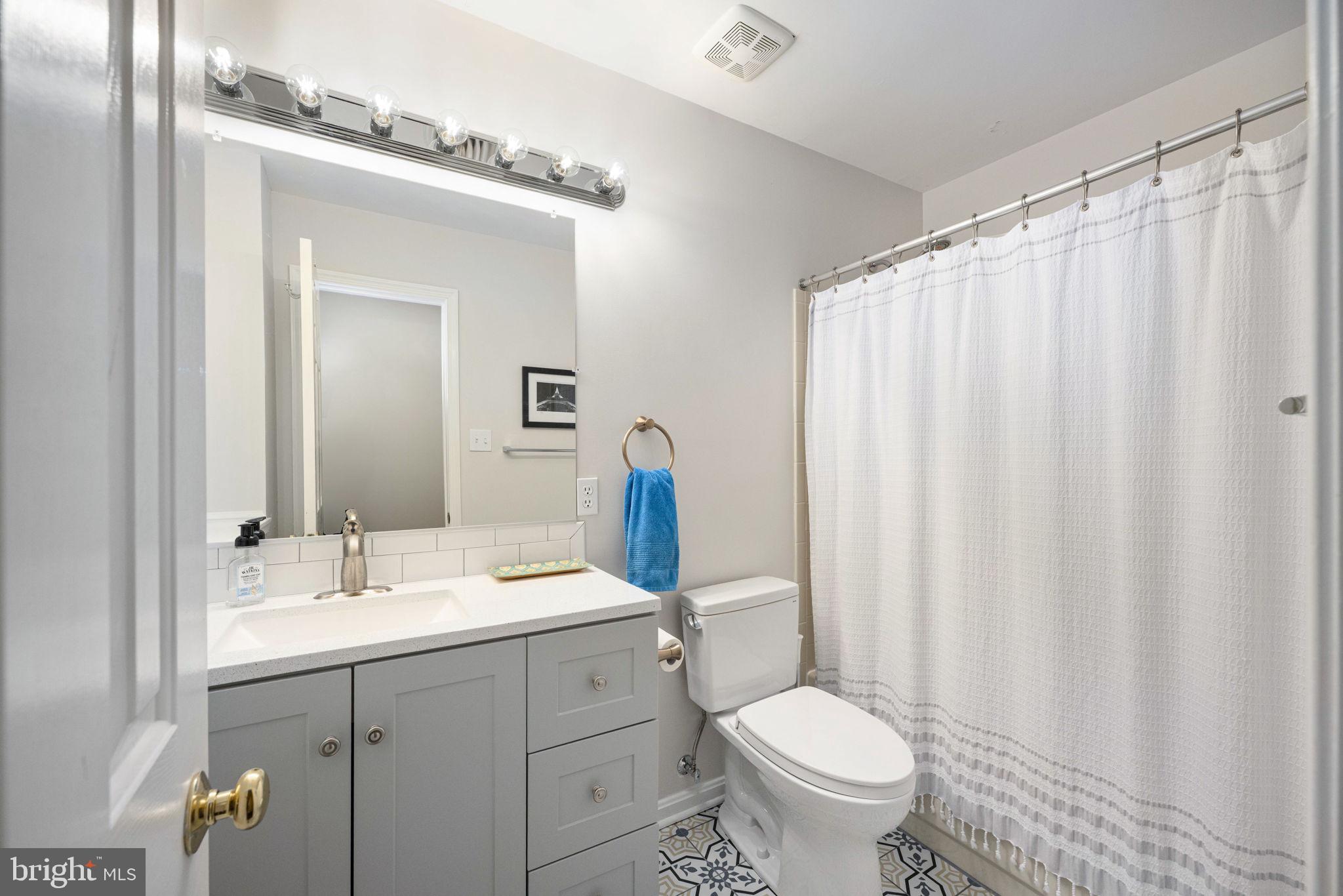 NI RIVER LANDING - Residential