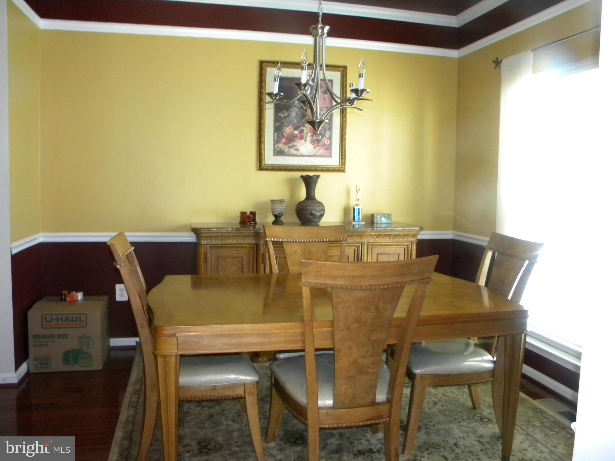 EAGLES POINTE - Residential