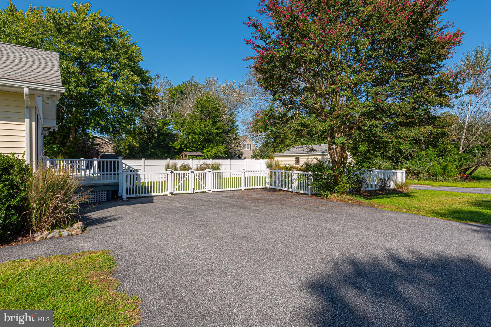 12503 W TORQUAY ROAD