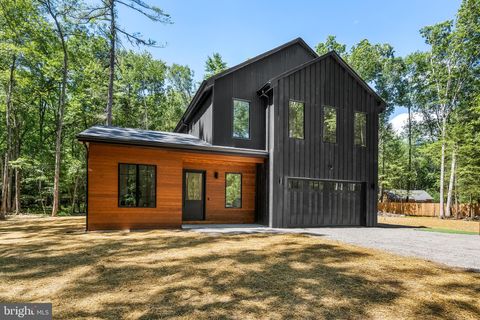 Photo of 9 Walnut Ridge Road, WILMINGTON, DE 19807 (MLS # DENC2048354)