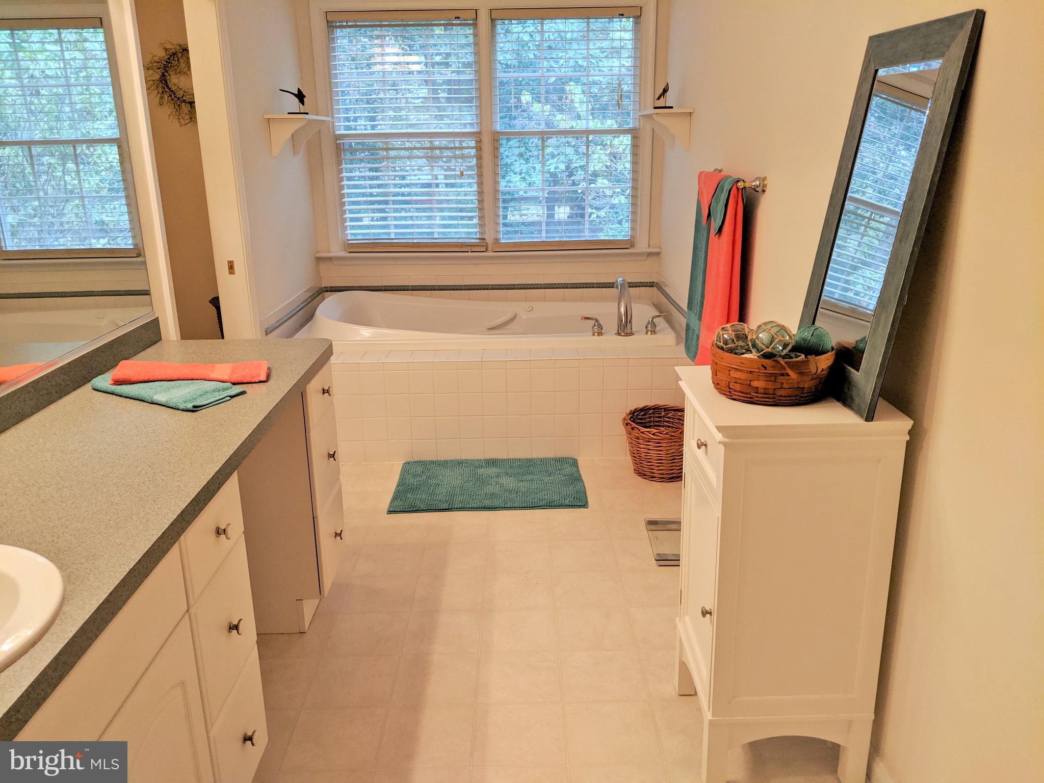 MALLARD POND - Residential