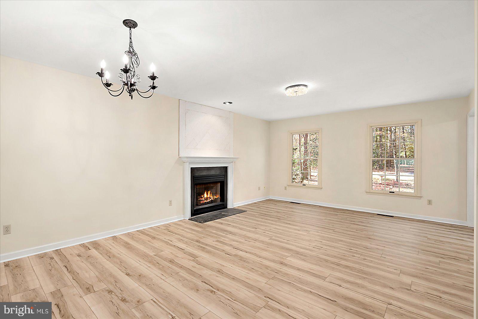 HUNTERS MILL - Residential