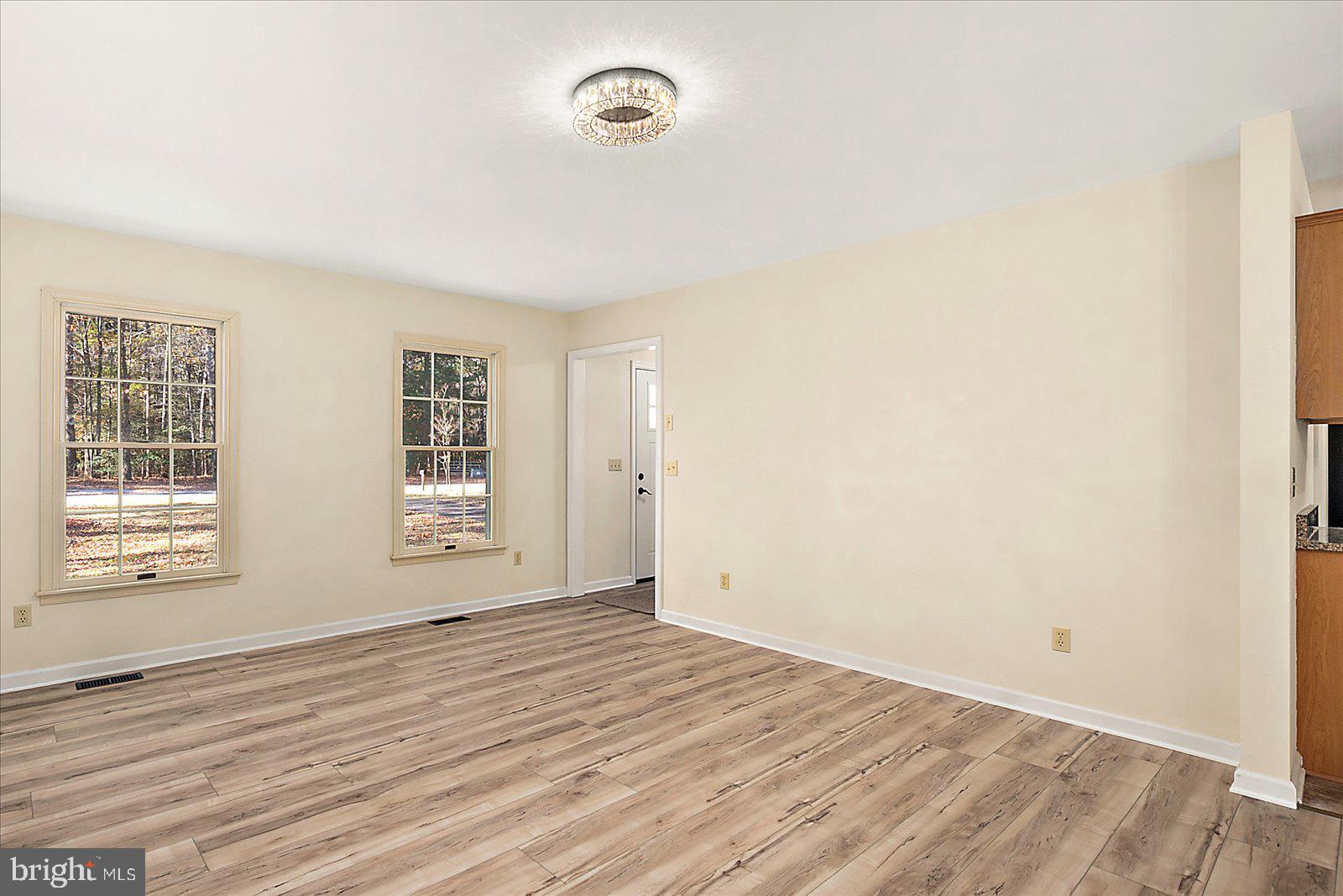 HUNTERS MILL - Residential