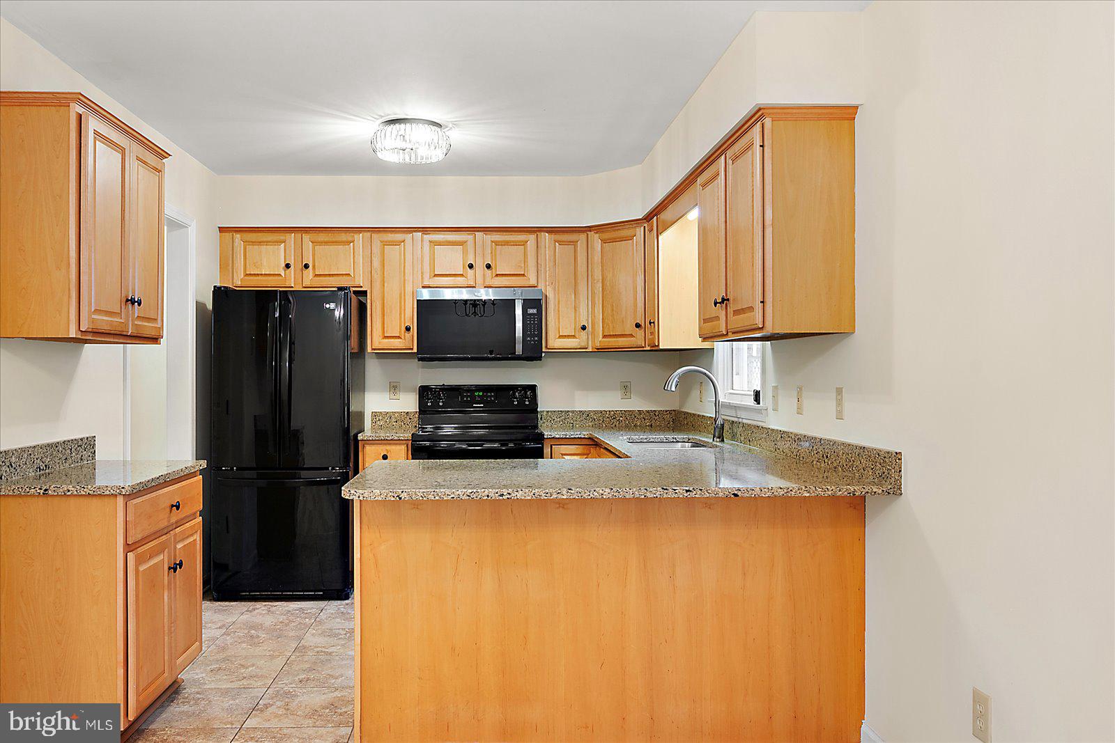 HUNTERS MILL - Residential