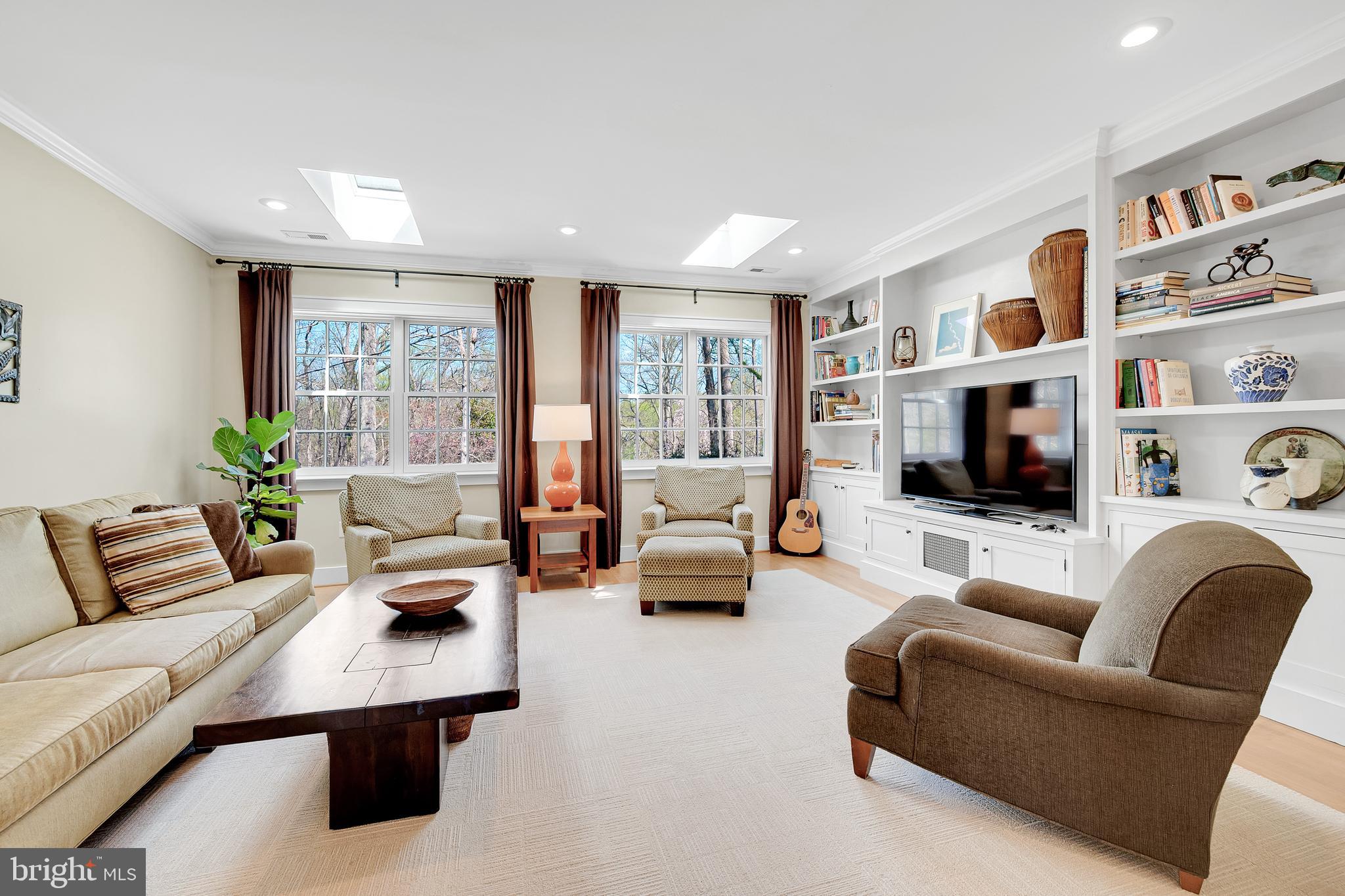 CONGRESSIONAL FOREST - Residential