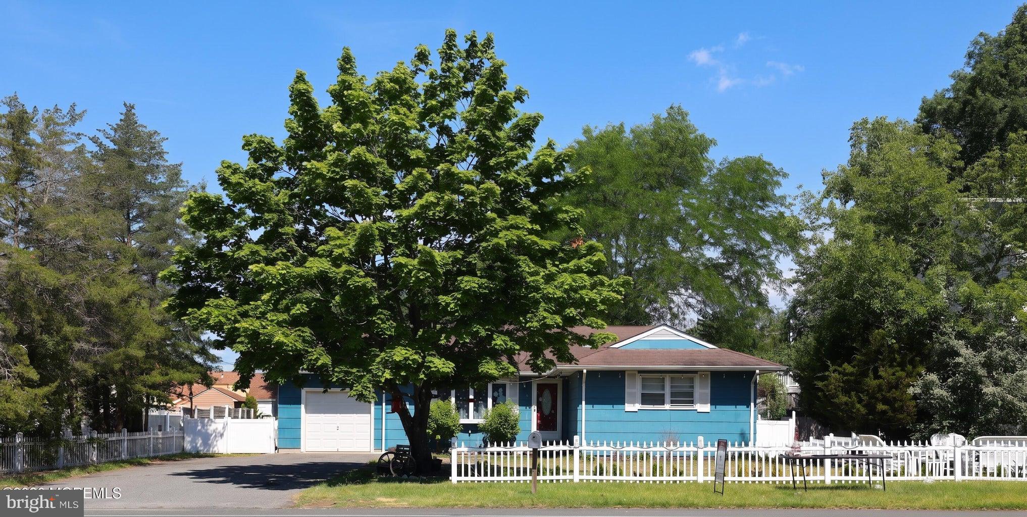 116 NAUTILUS DRIVE