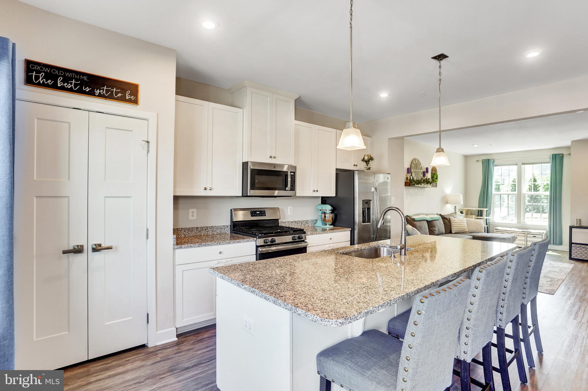 HOLLY RIDGE - Residential