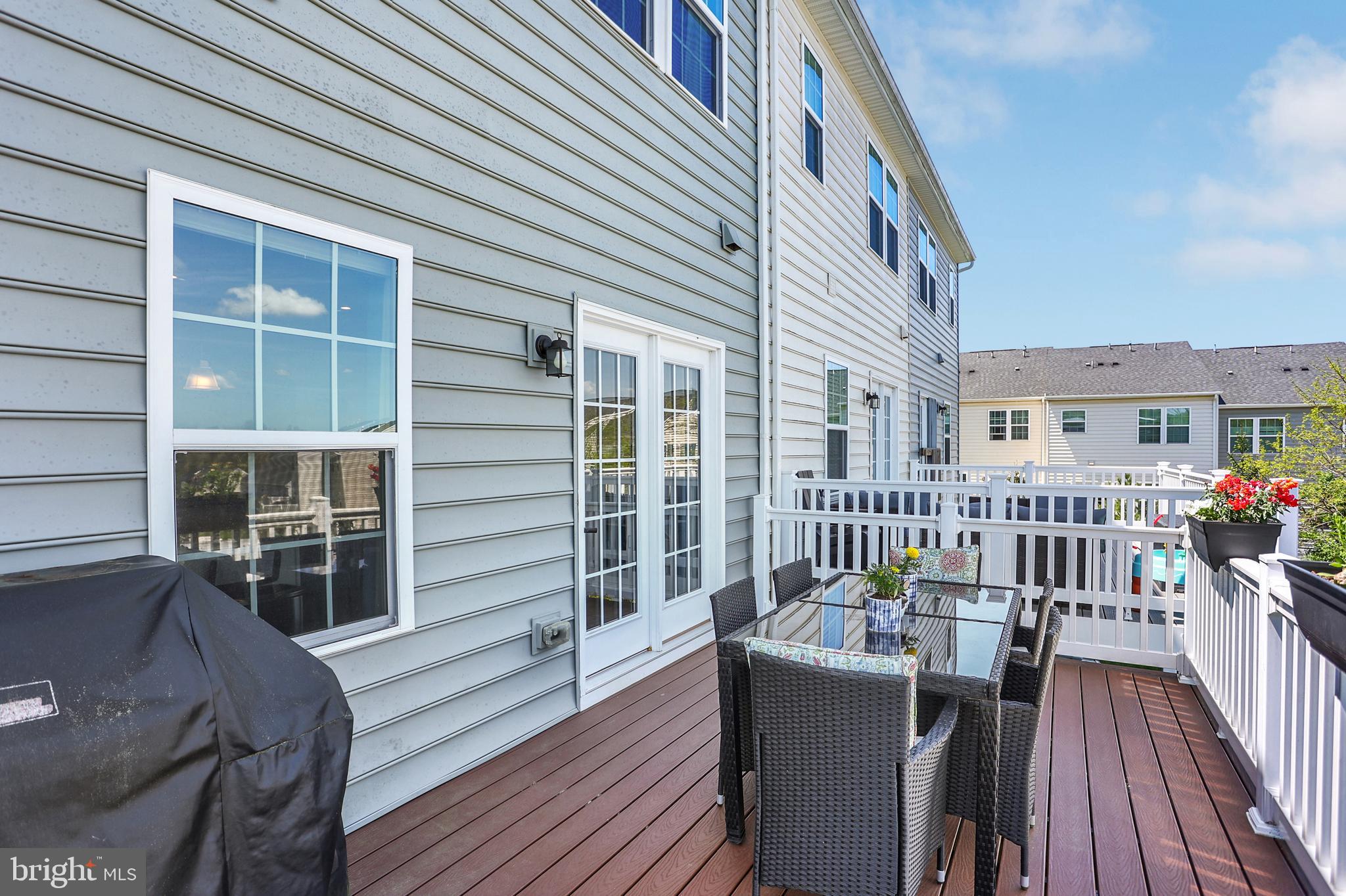 HOLLY RIDGE - Residential