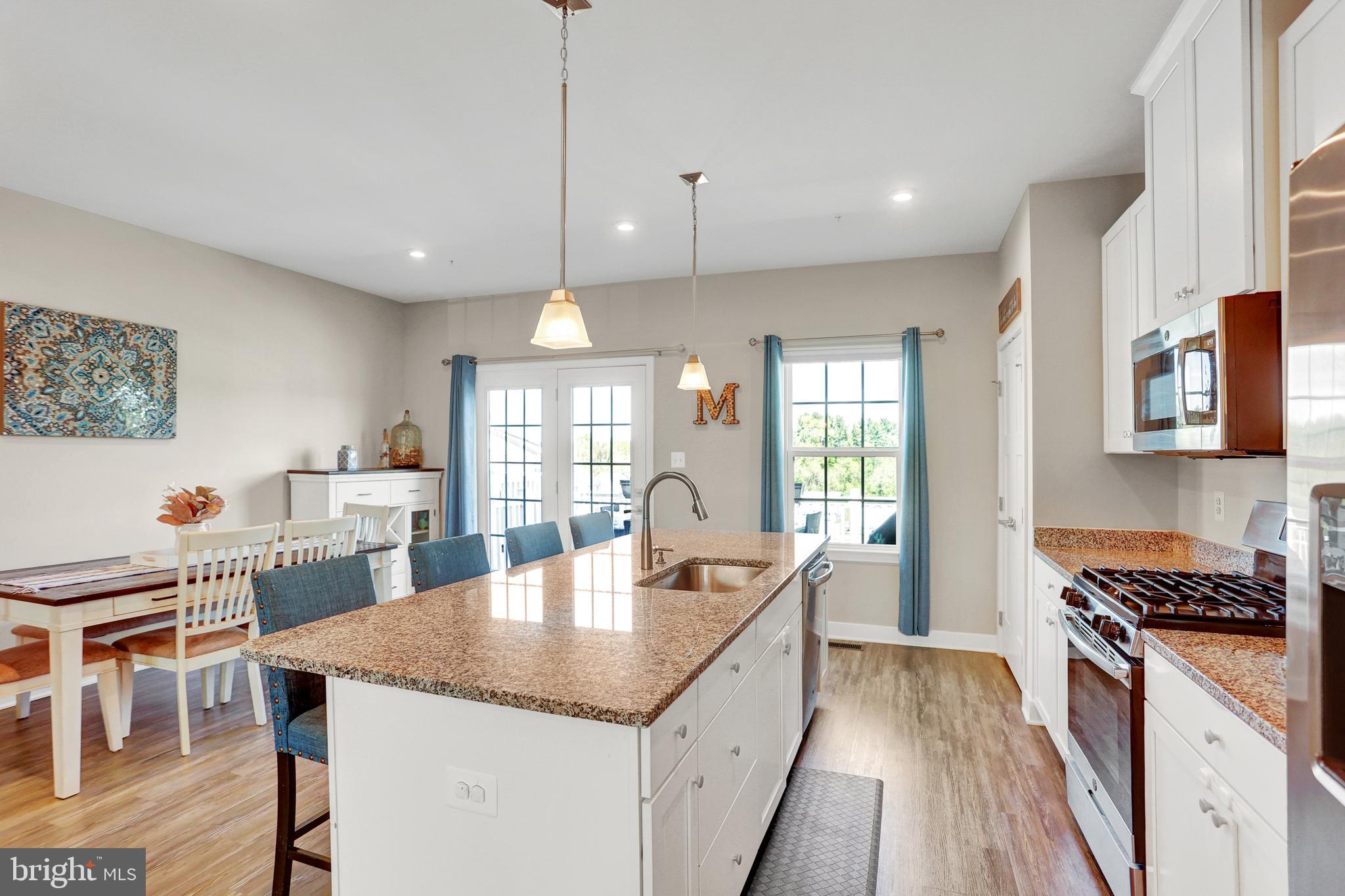 HOLLY RIDGE - Residential