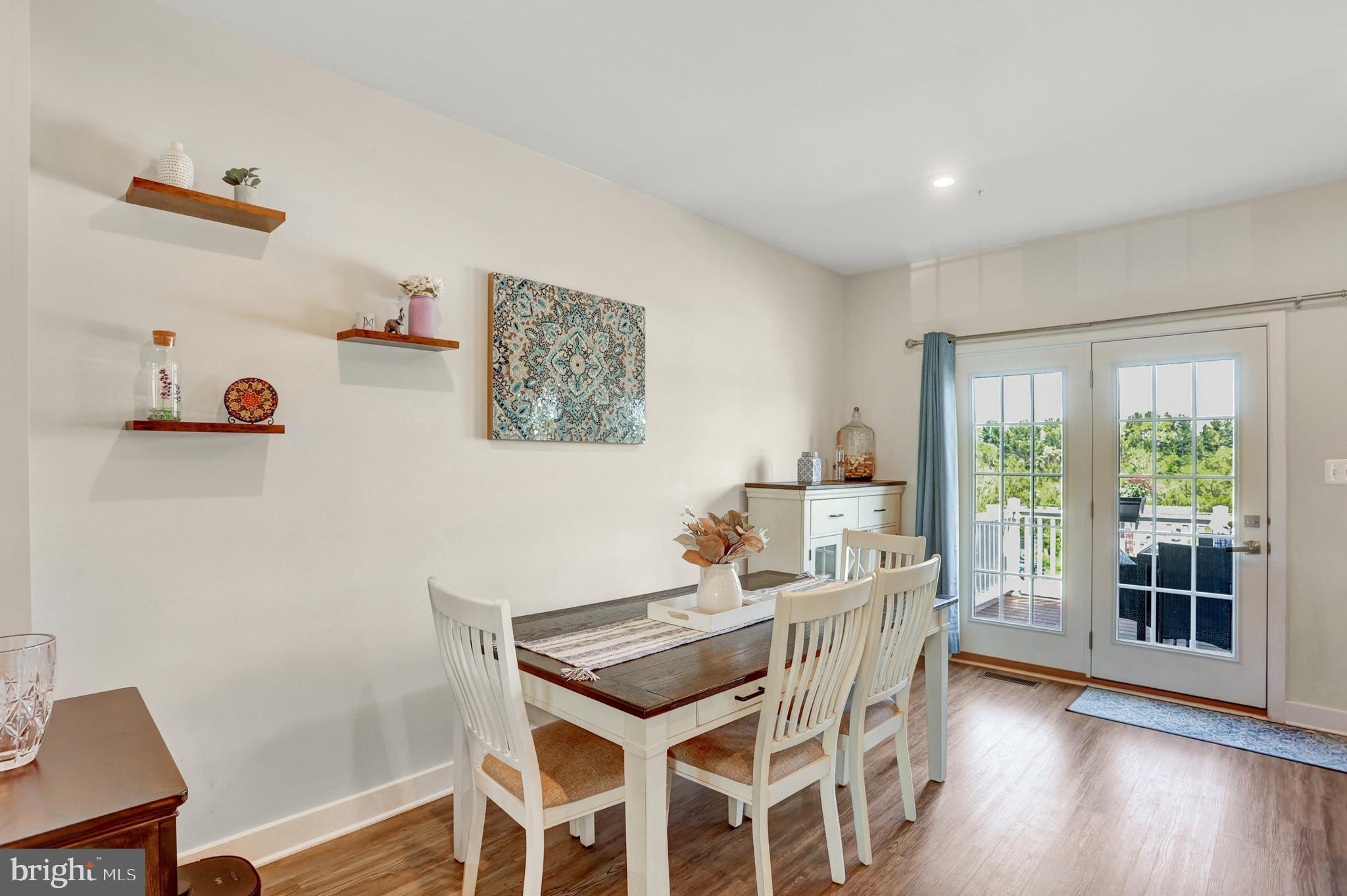 HOLLY RIDGE - Residential