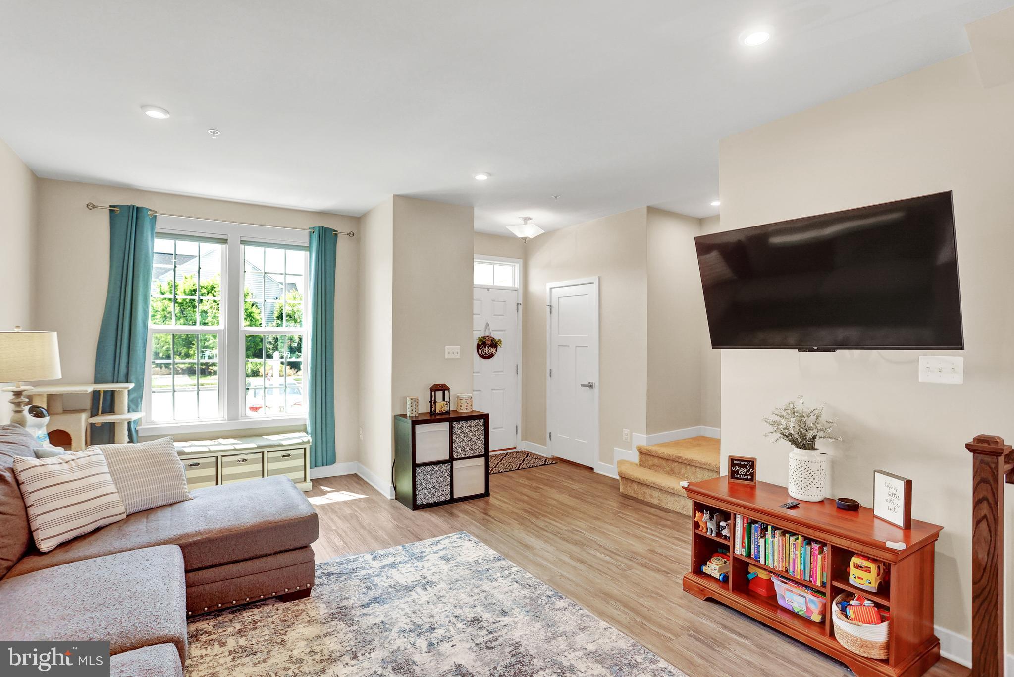 HOLLY RIDGE - Residential