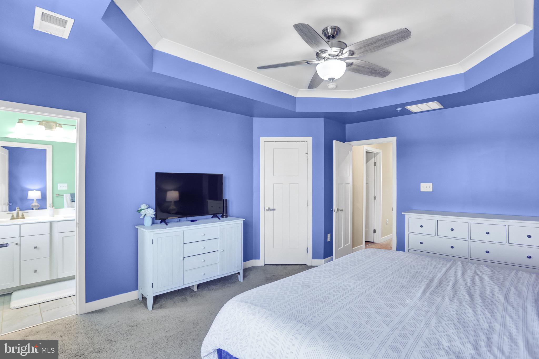 HOLLY RIDGE - Residential