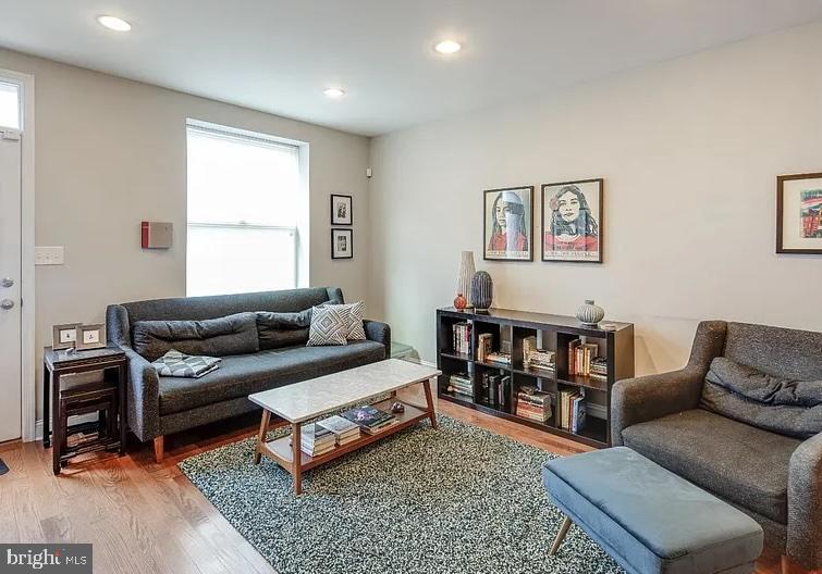 NEWBOLD - Residential Lease