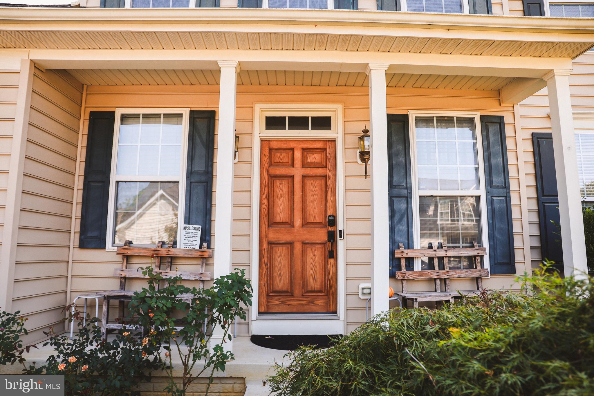 THE VILLAGE OF WASHINGTON TRAIL WEST - Residential