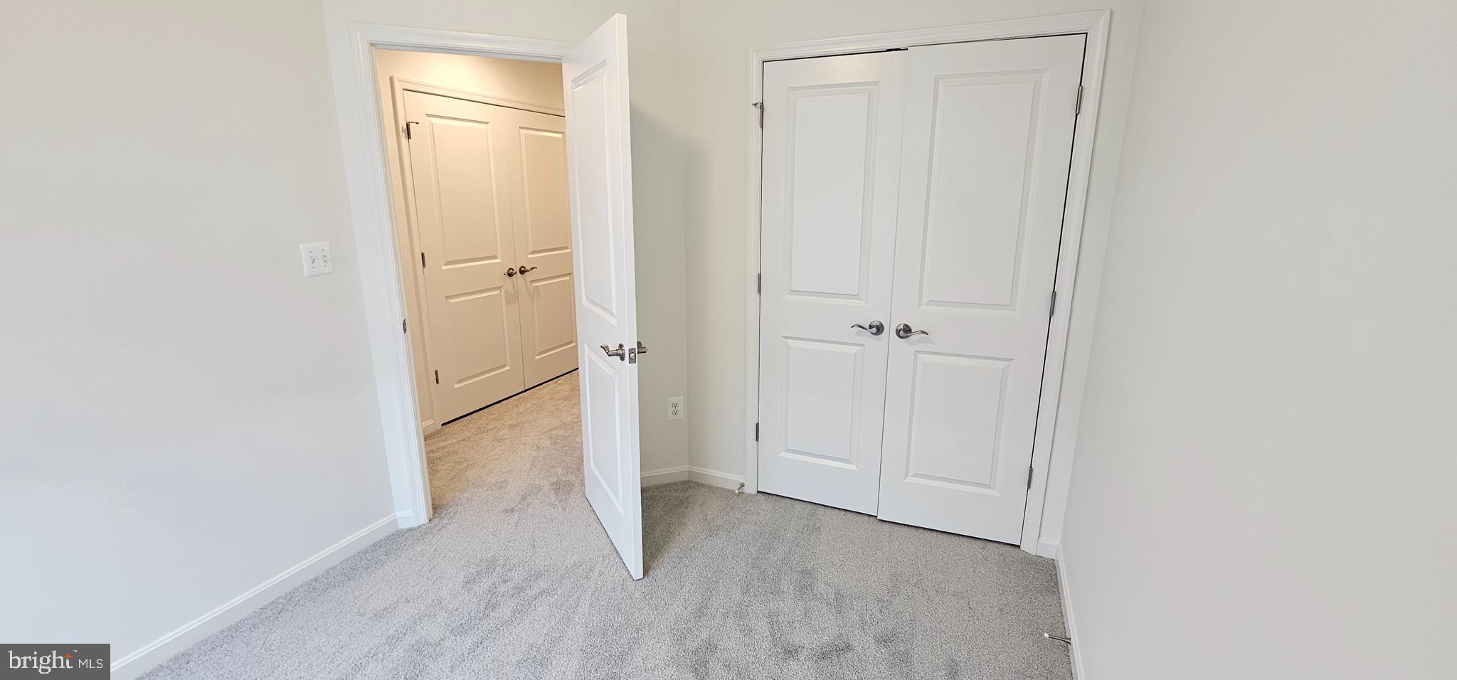 FRANKLIN POINT AT DEERBORNE - Residential Lease