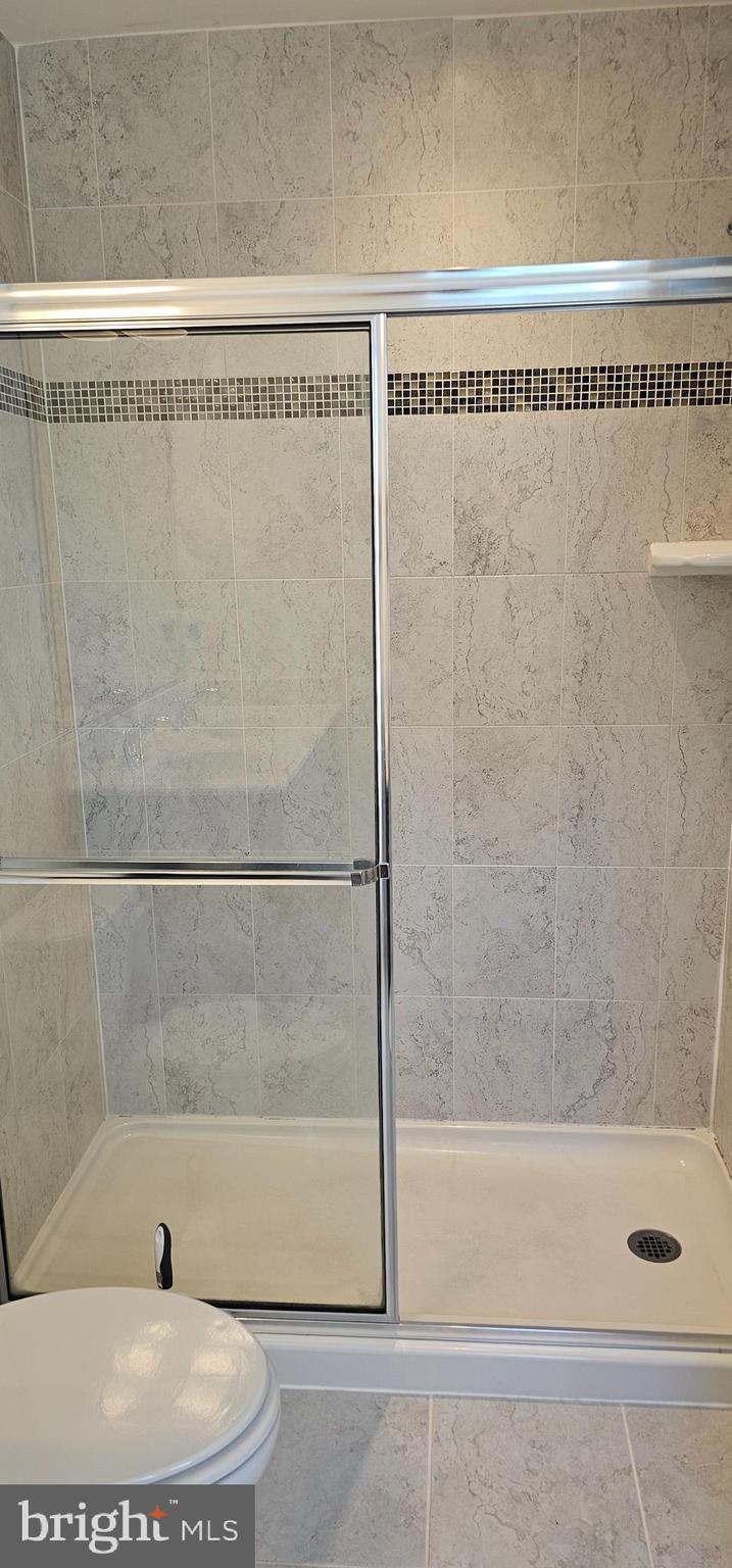 FRANKLIN POINT AT DEERBORNE - Residential Lease