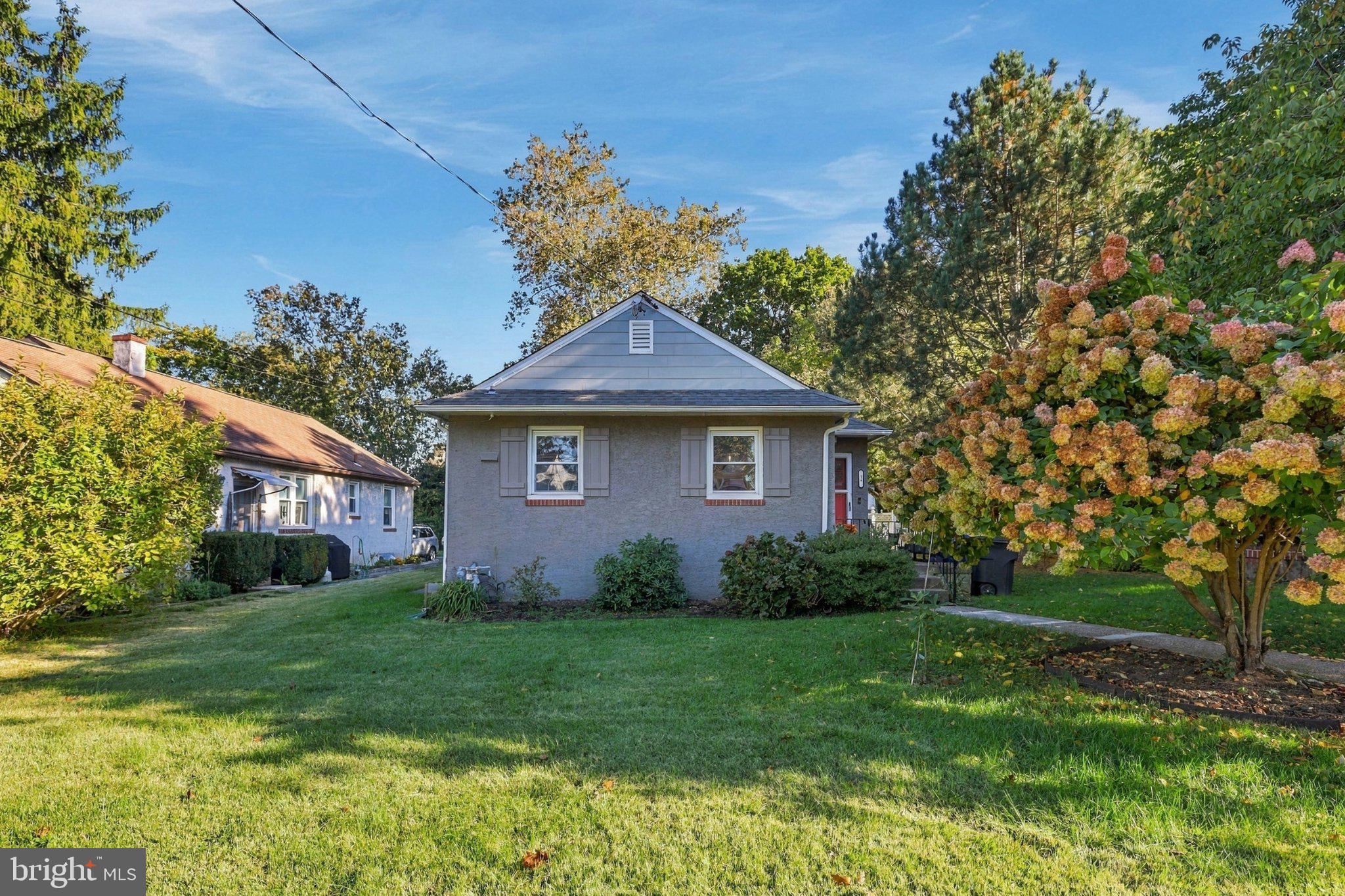 14 WAVERLY ROAD