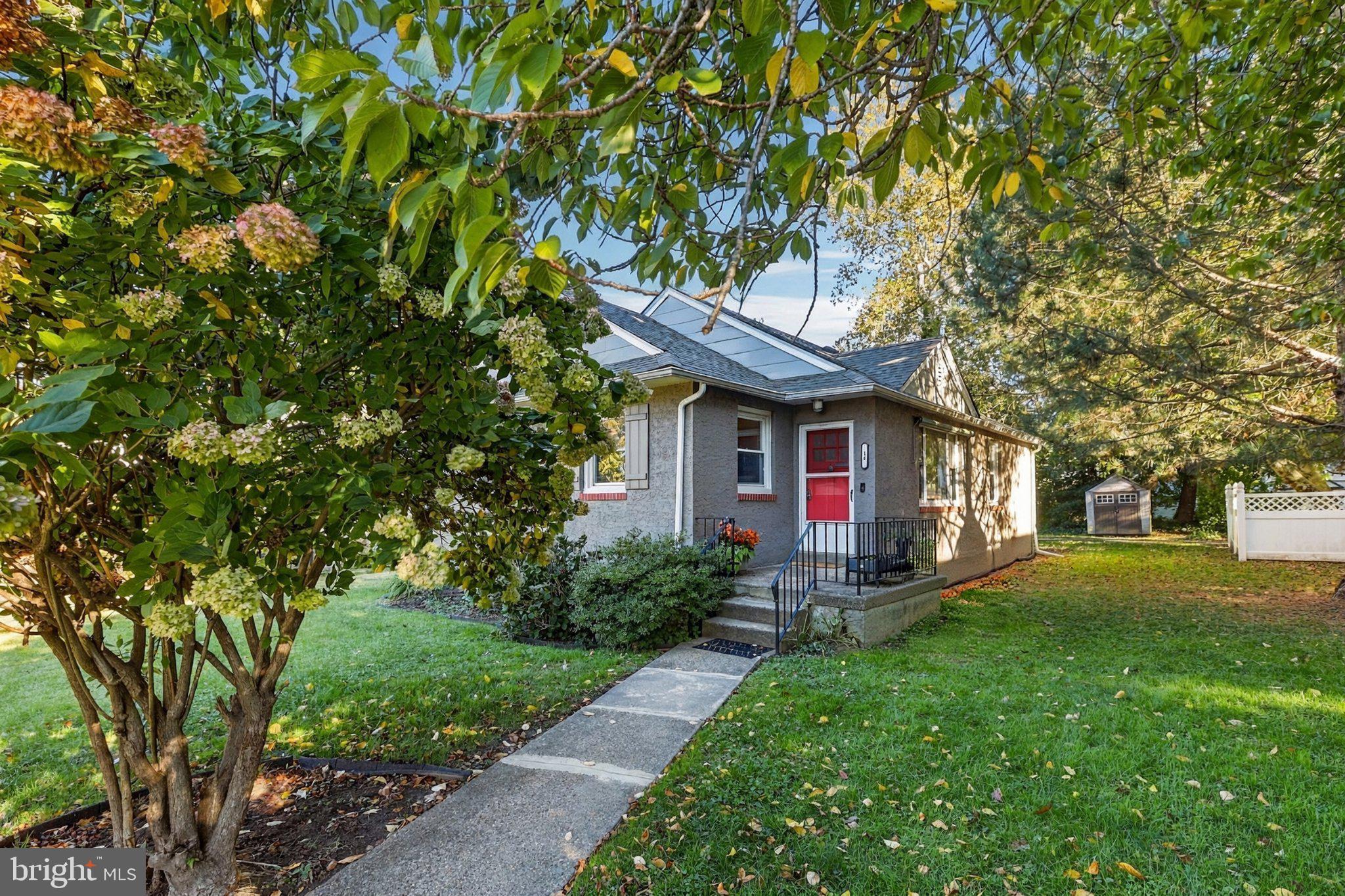 14 WAVERLY ROAD