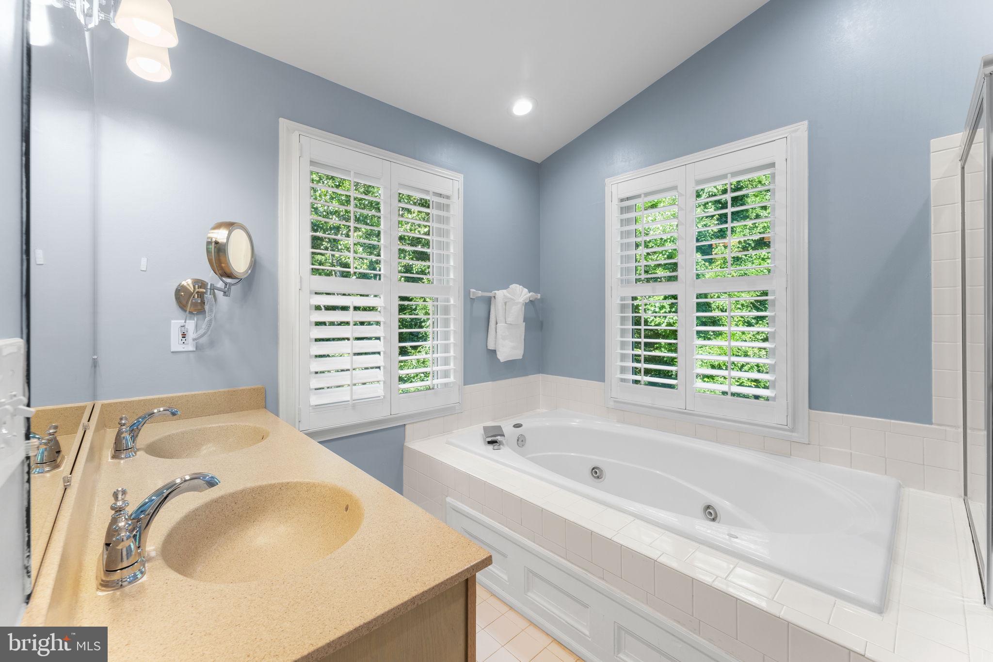 WESTRIDGE - Residential