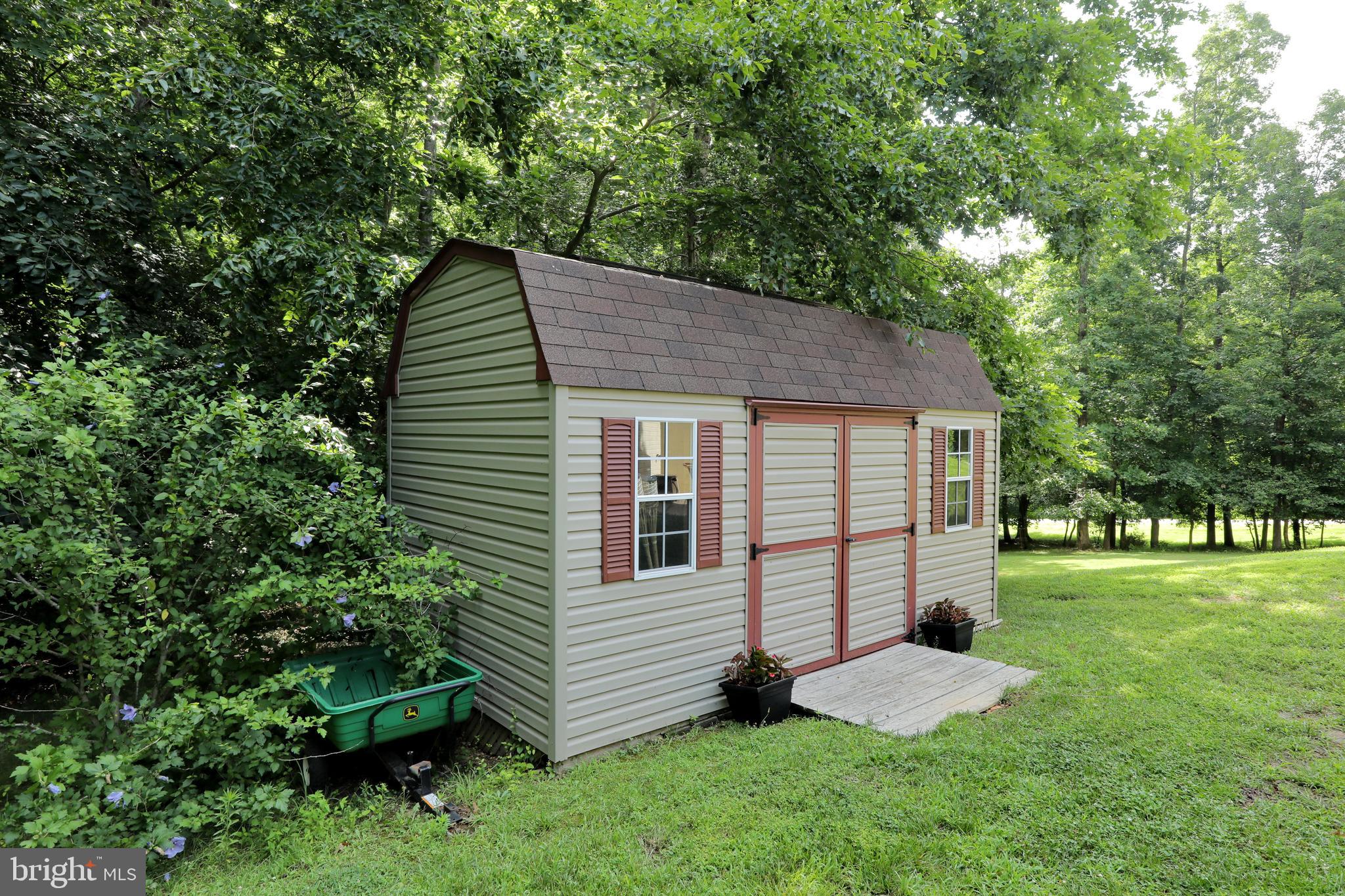 WHISPER CREEK SUB - Residential