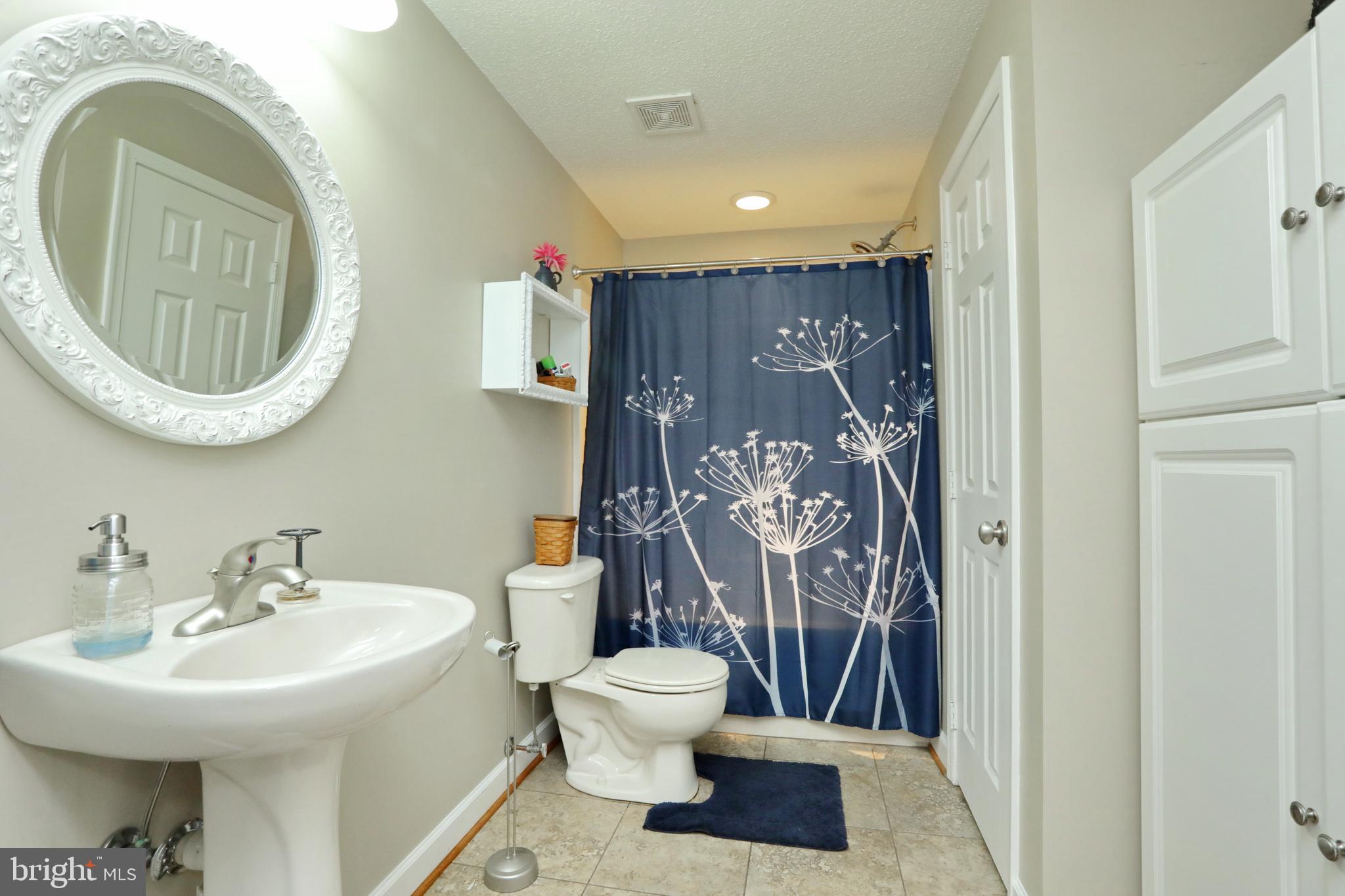 WHISPER CREEK SUB - Residential