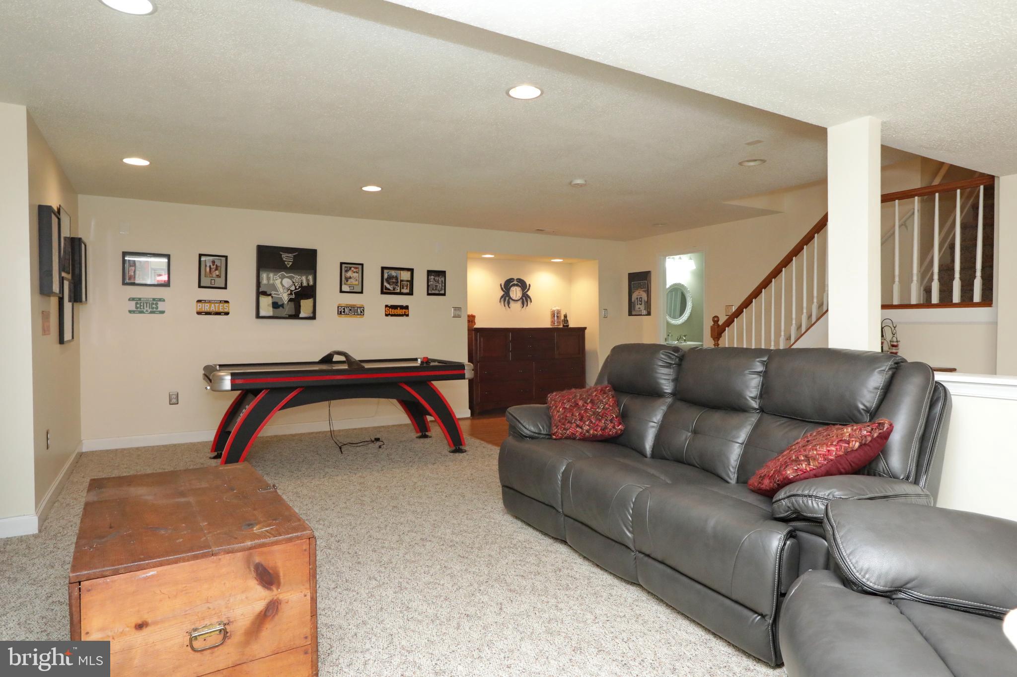 WHISPER CREEK SUB - Residential