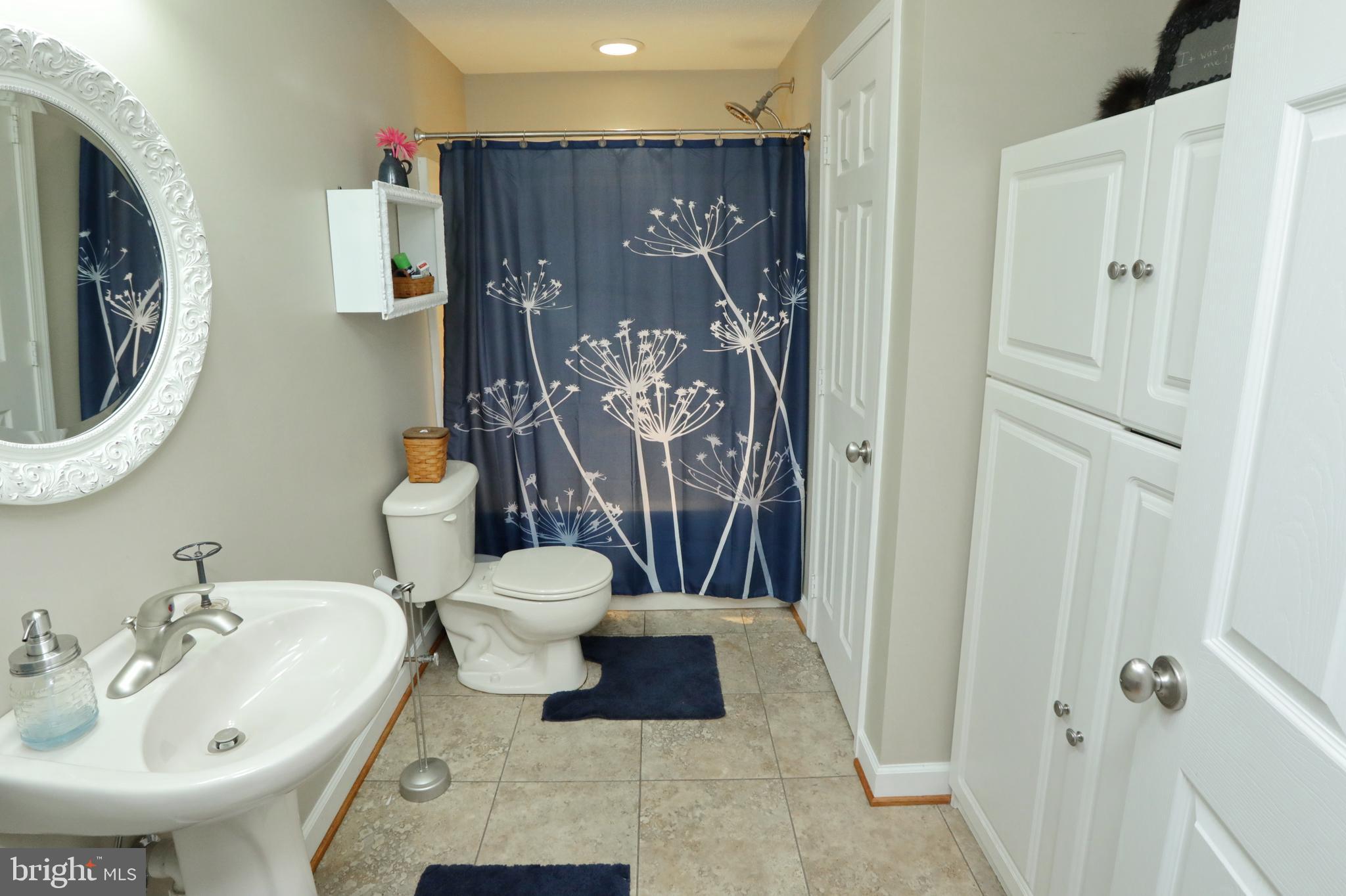 WHISPER CREEK SUB - Residential