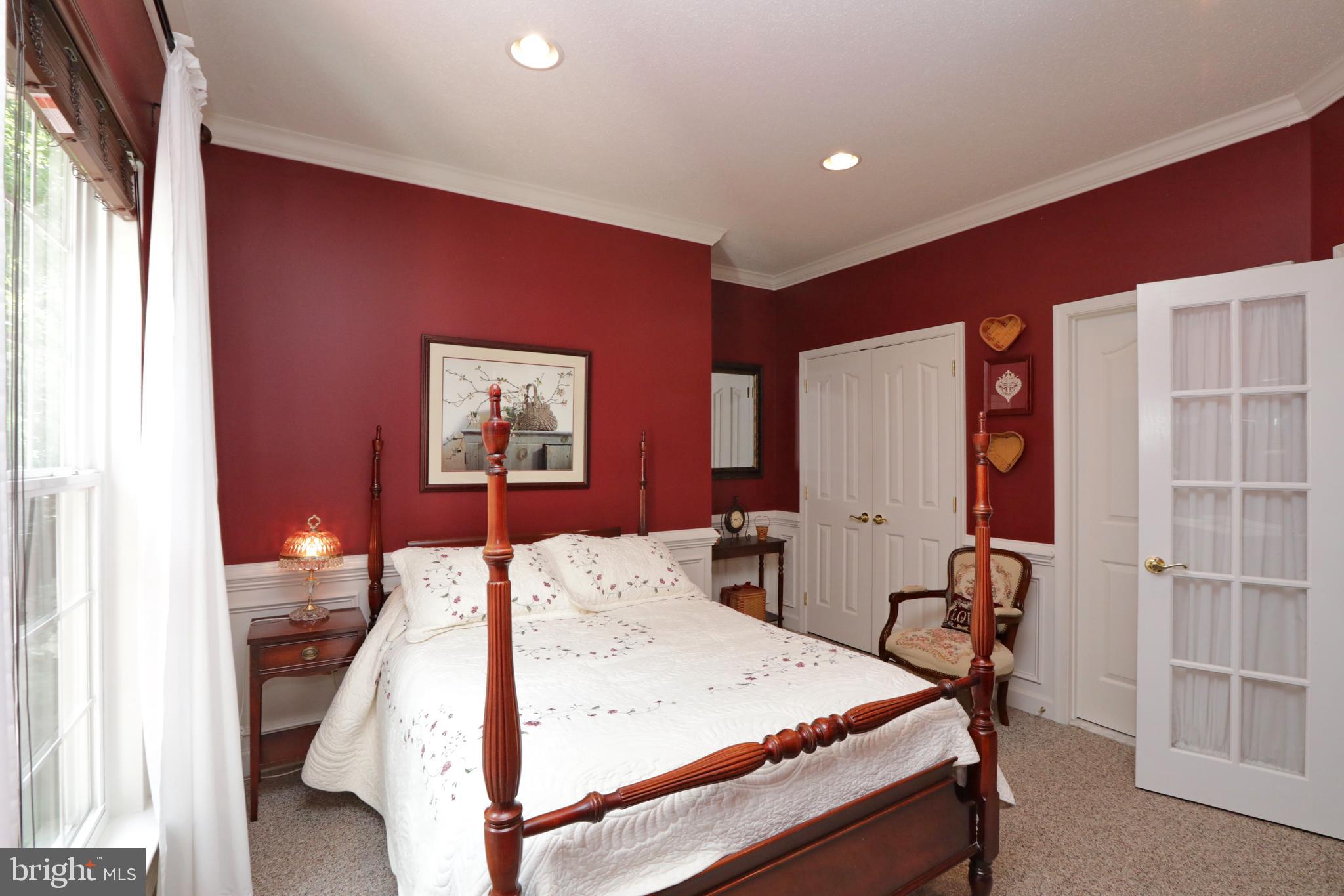 WHISPER CREEK SUB - Residential