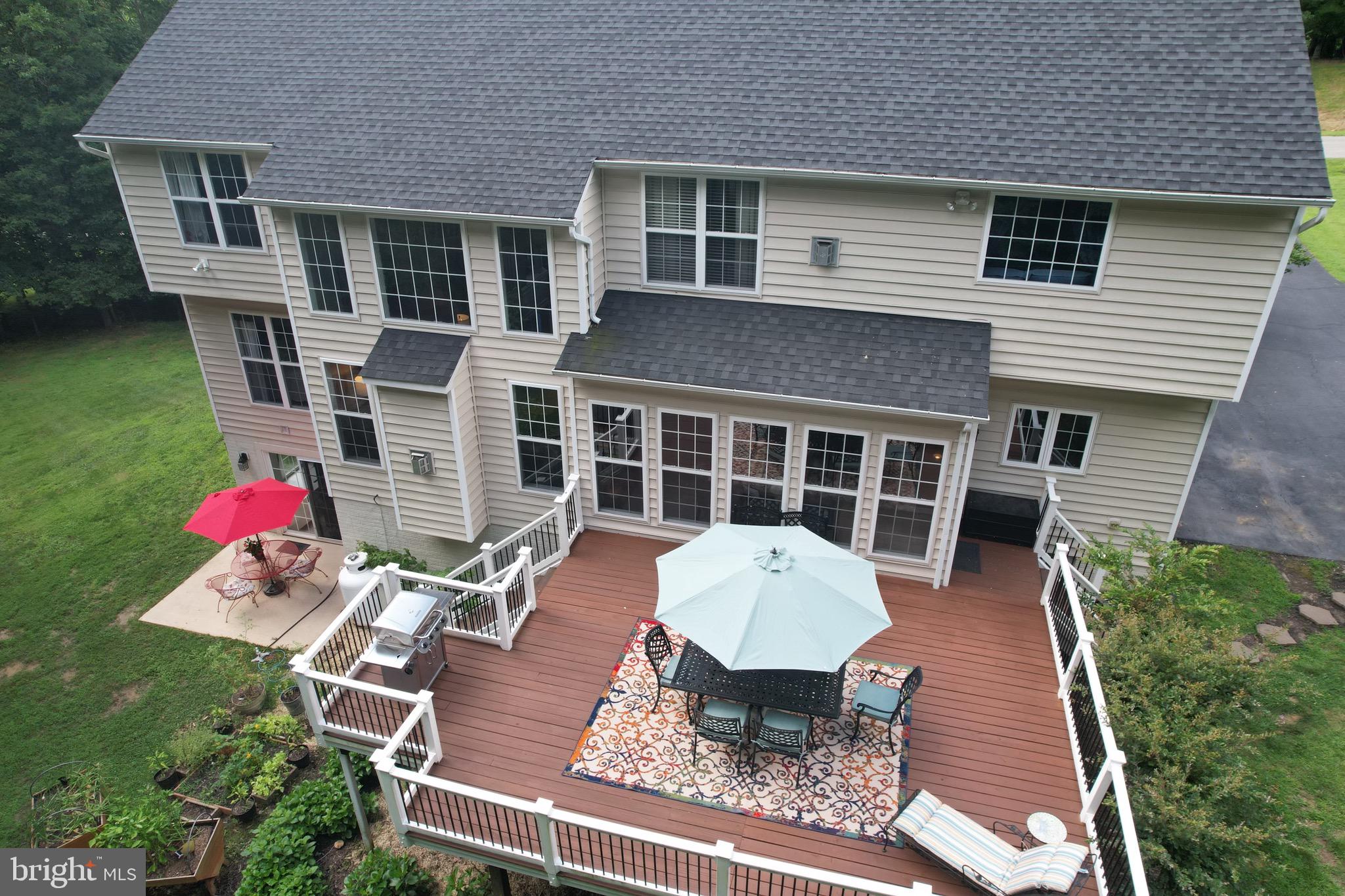 WHISPER CREEK SUB - Residential