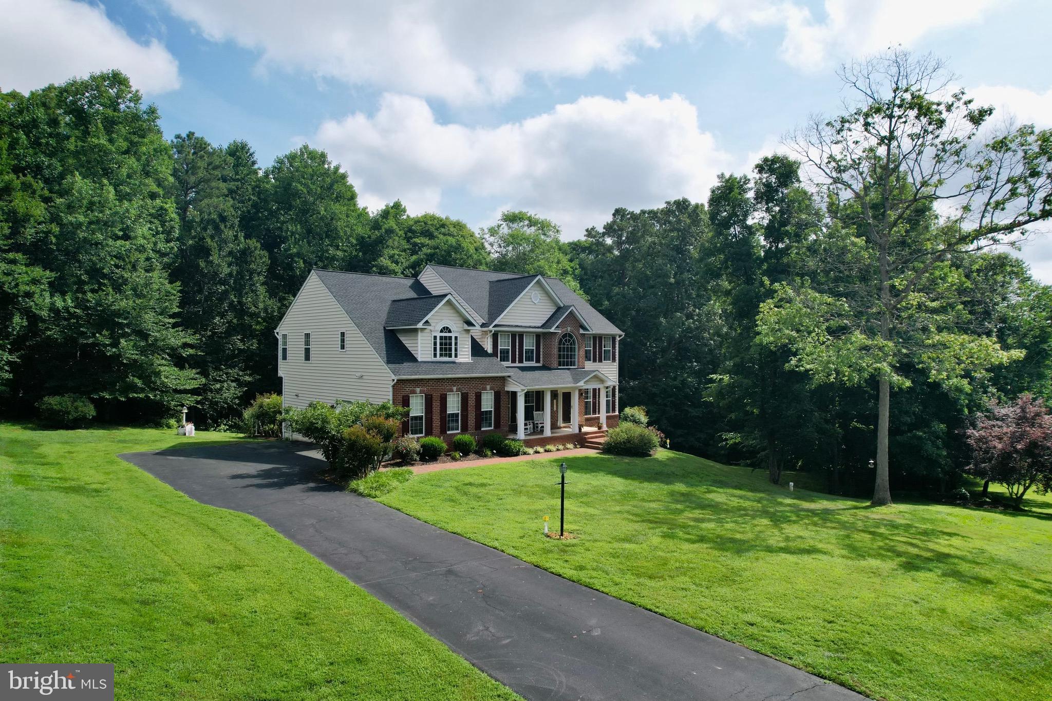 WHISPER CREEK SUB - Residential