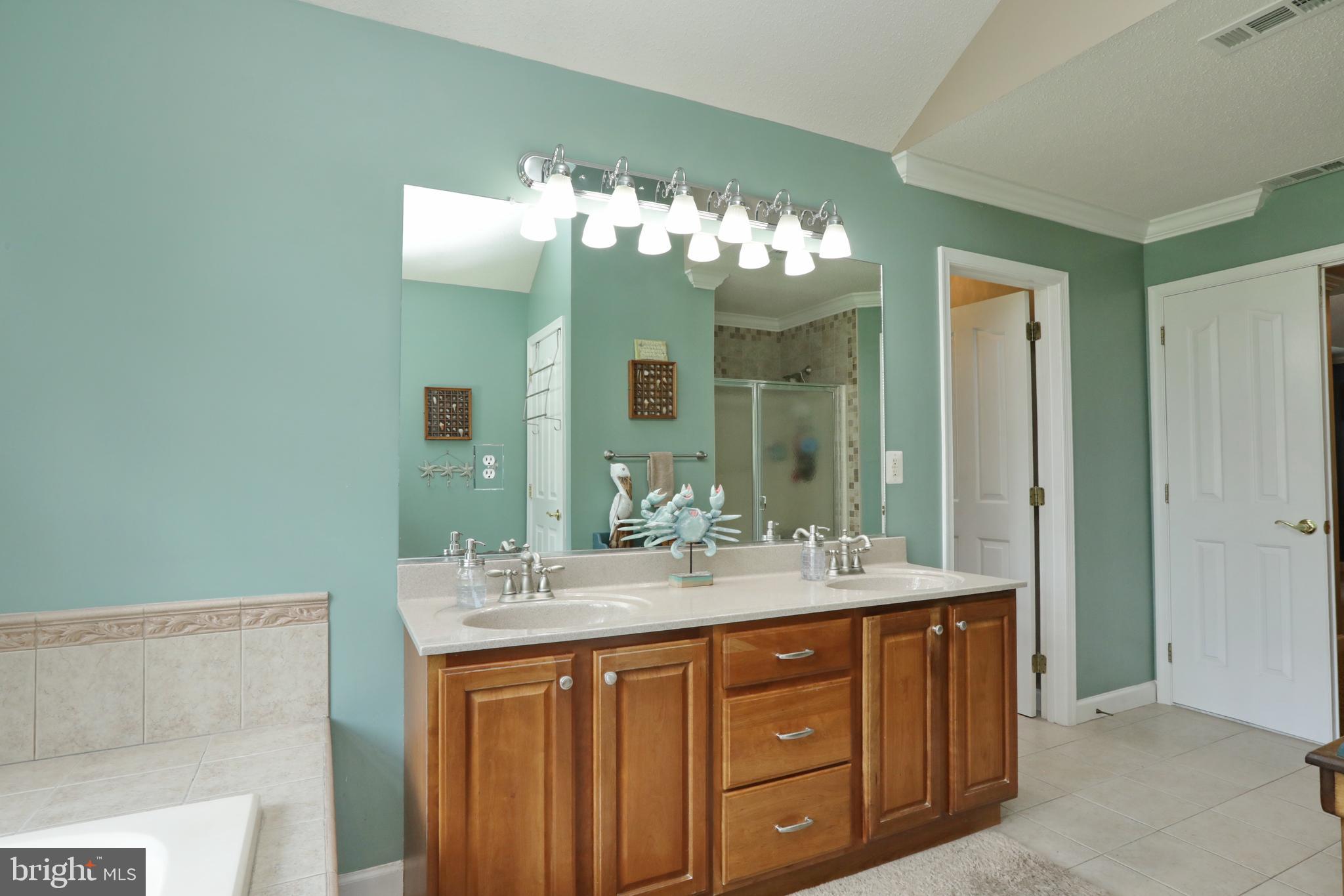 WHISPER CREEK SUB - Residential