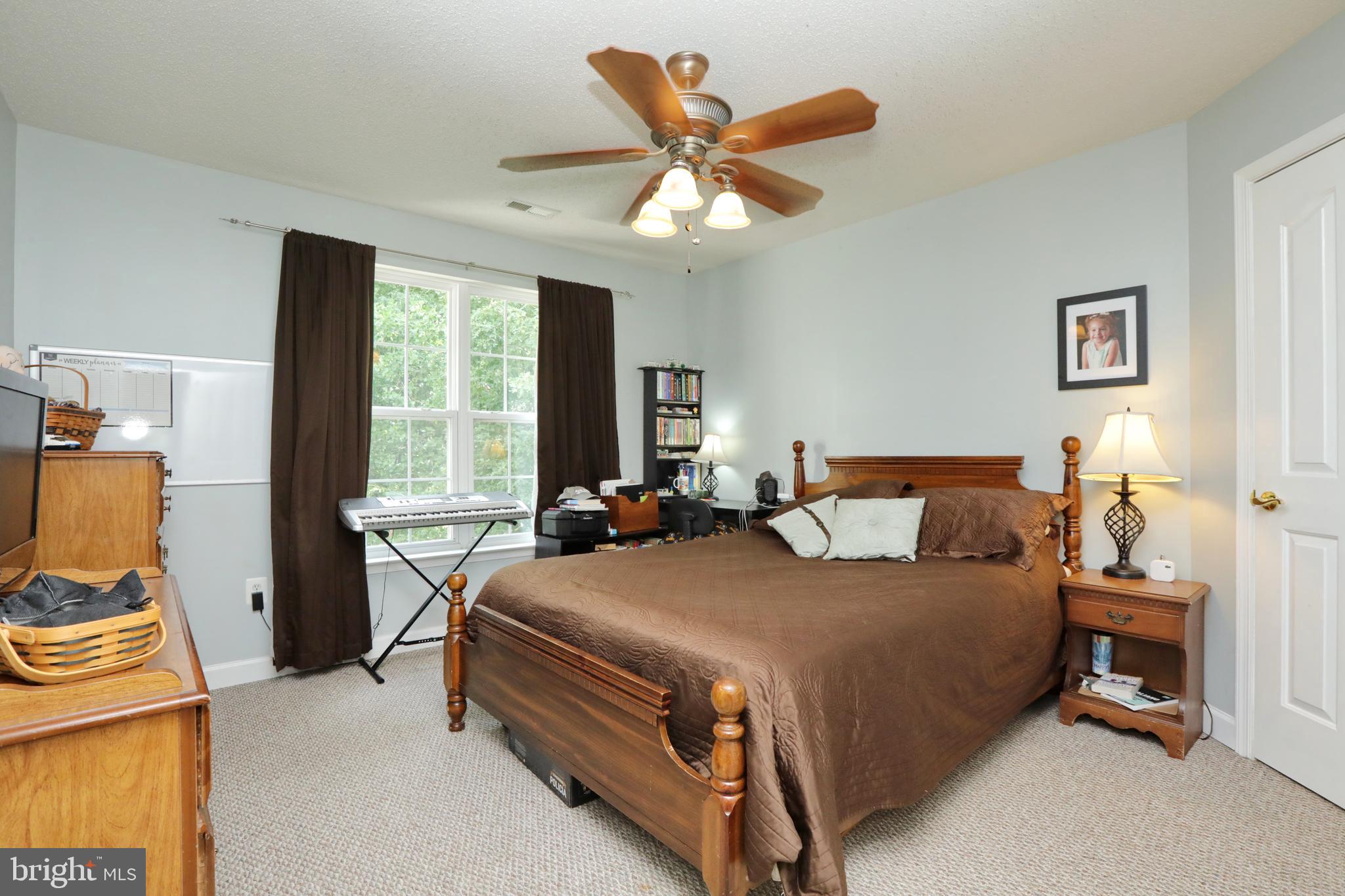 WHISPER CREEK SUB - Residential