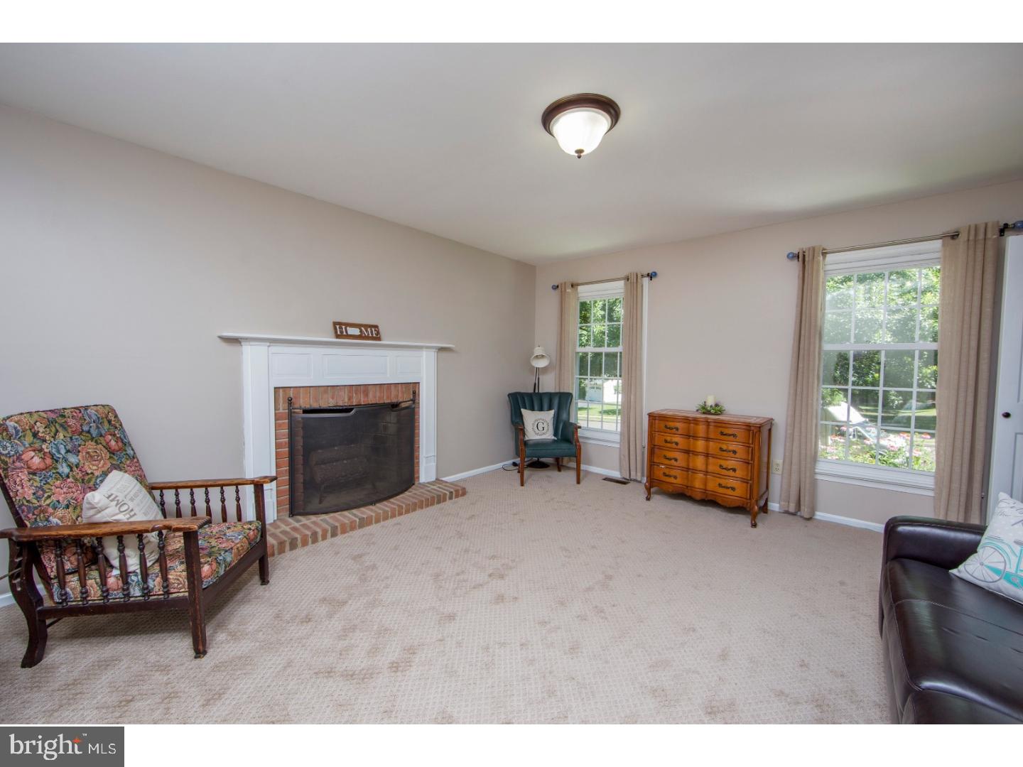 PLEASANT MDWS - Residential