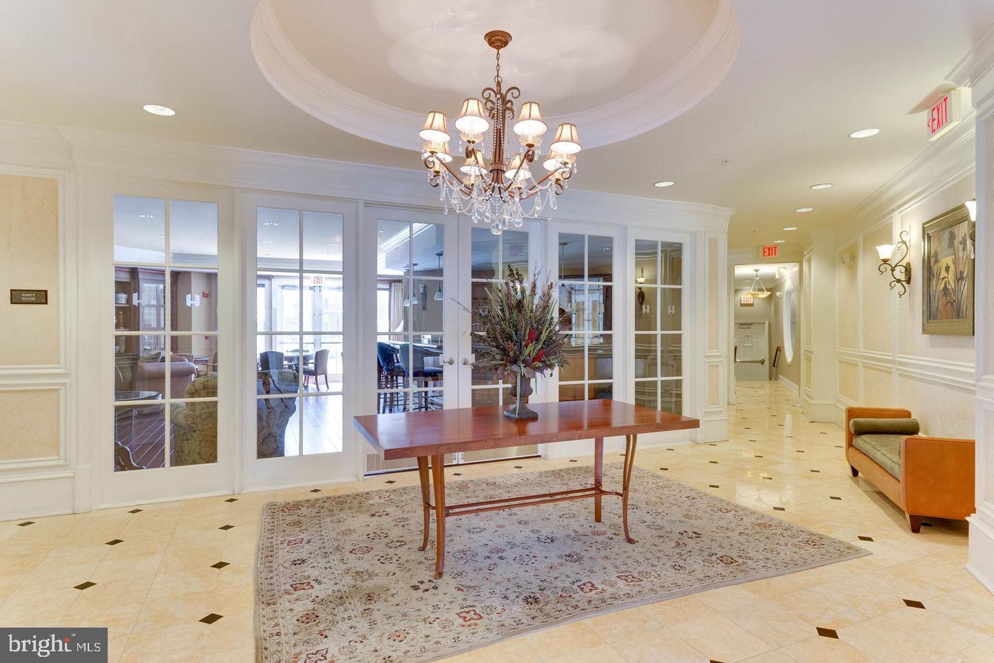 HALSTEAD AT THE METRO - Residential