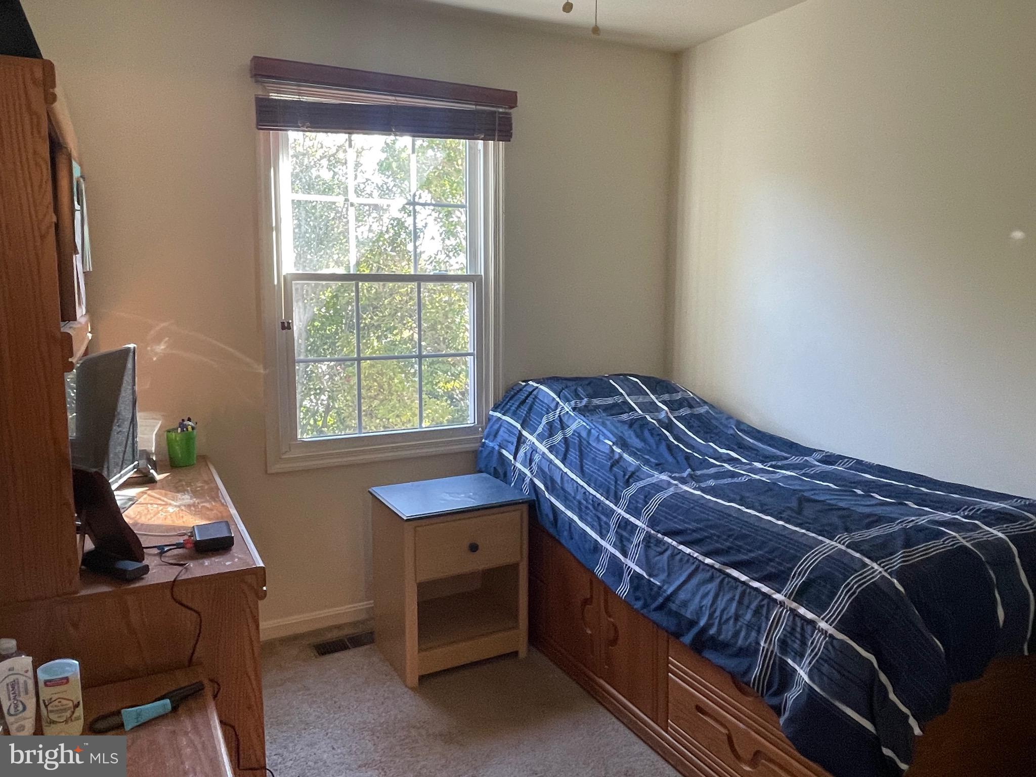 FRANCONIA COMMONS - Residential