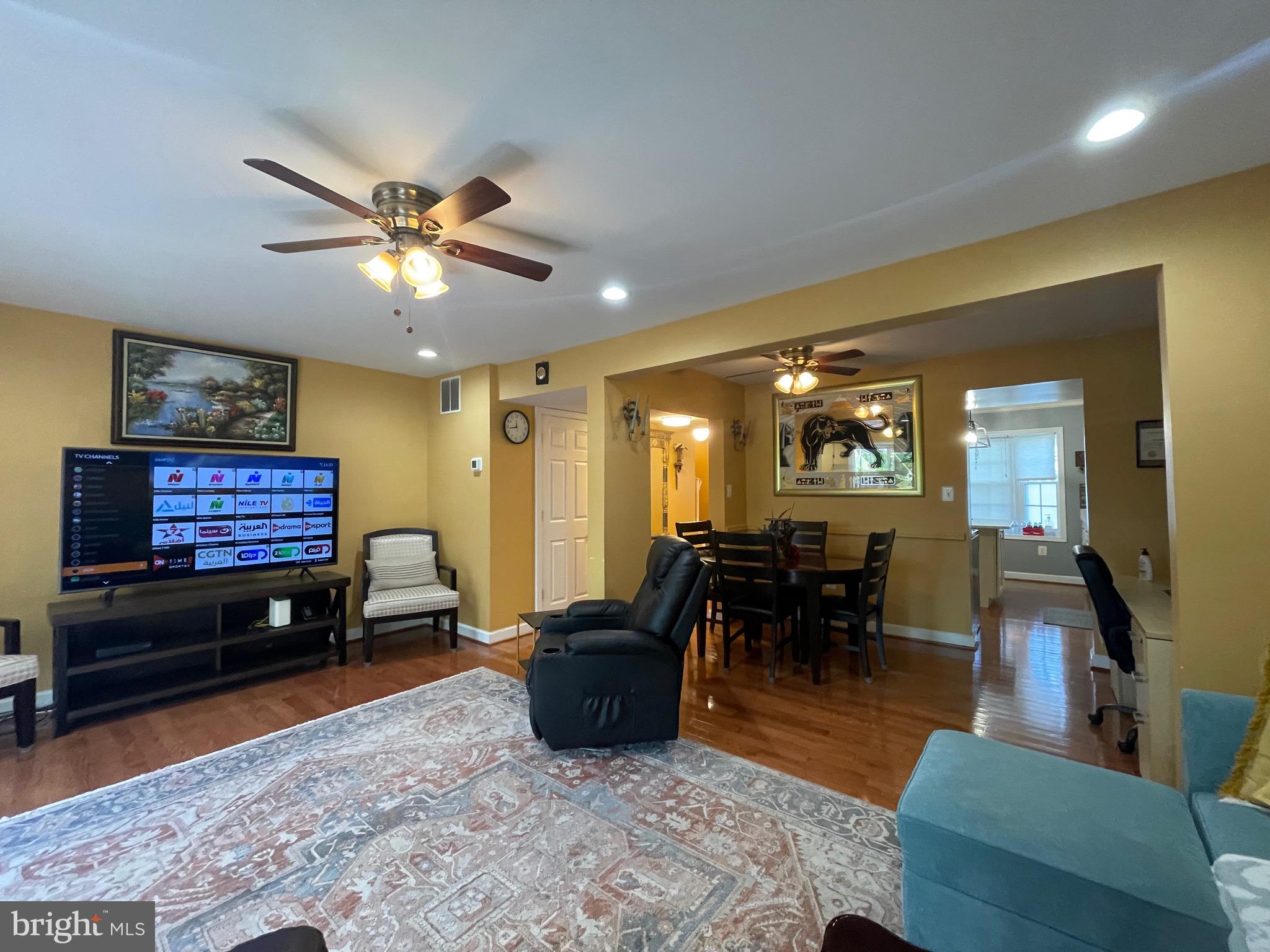 FRANCONIA COMMONS - Residential