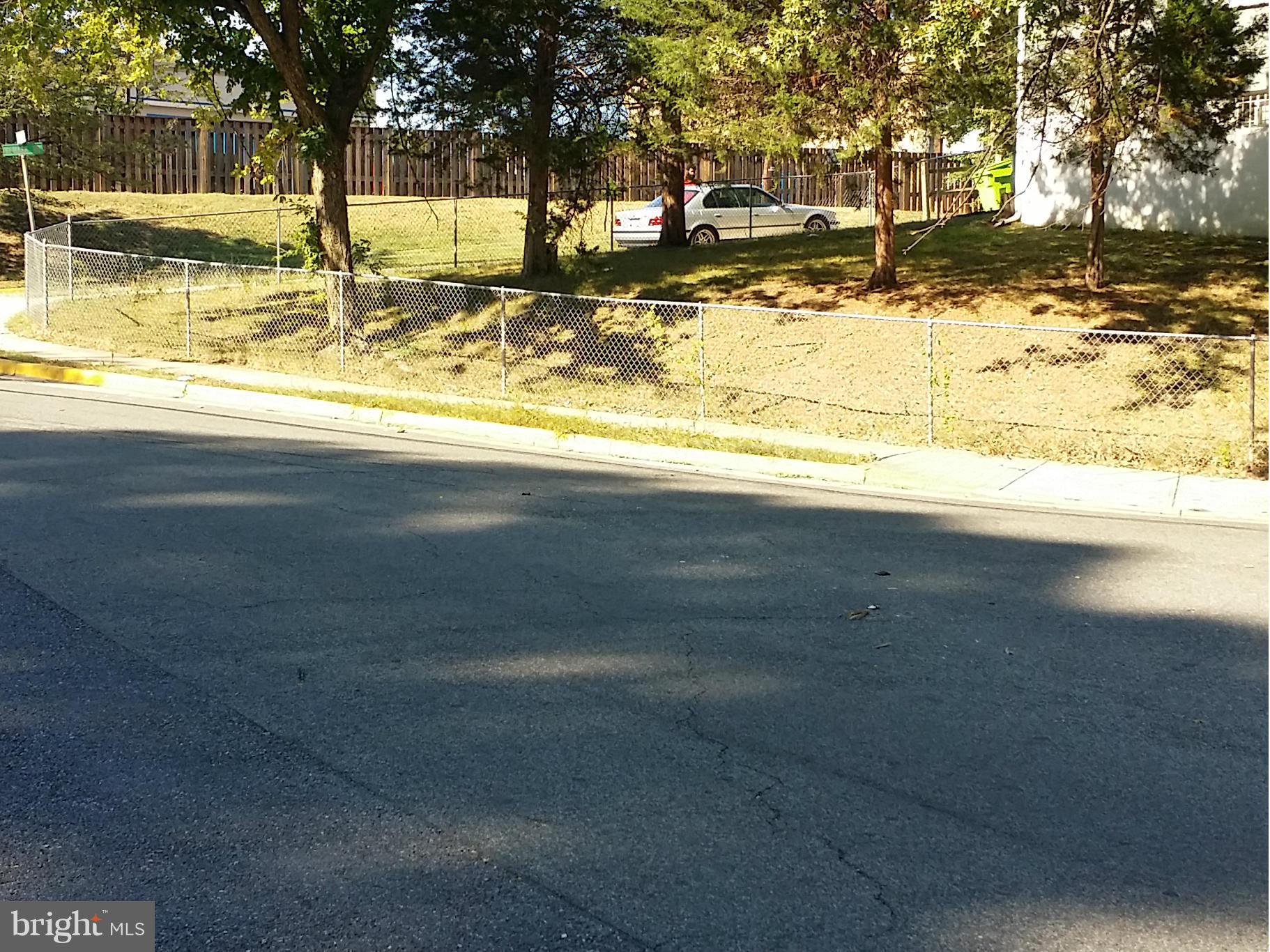 COLMAR MANOR- 1ST ADDN - Residential