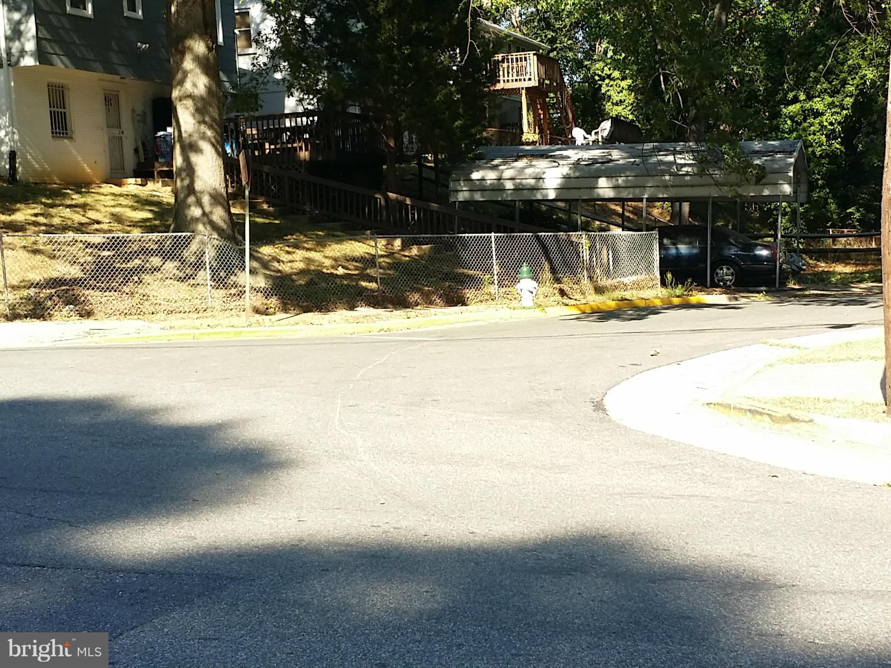 COLMAR MANOR- 1ST ADDN - Residential