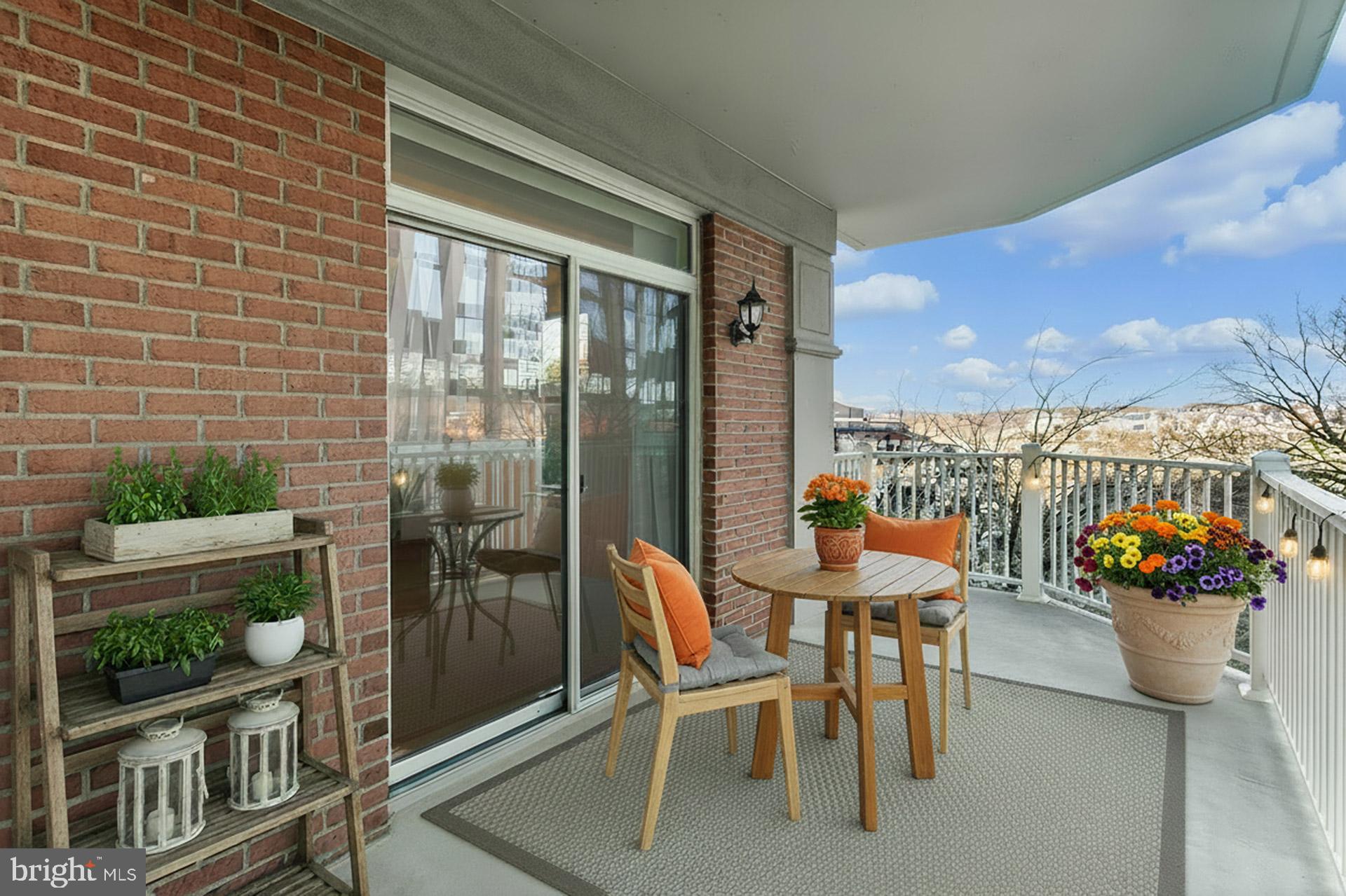 DAKOTA - Residential