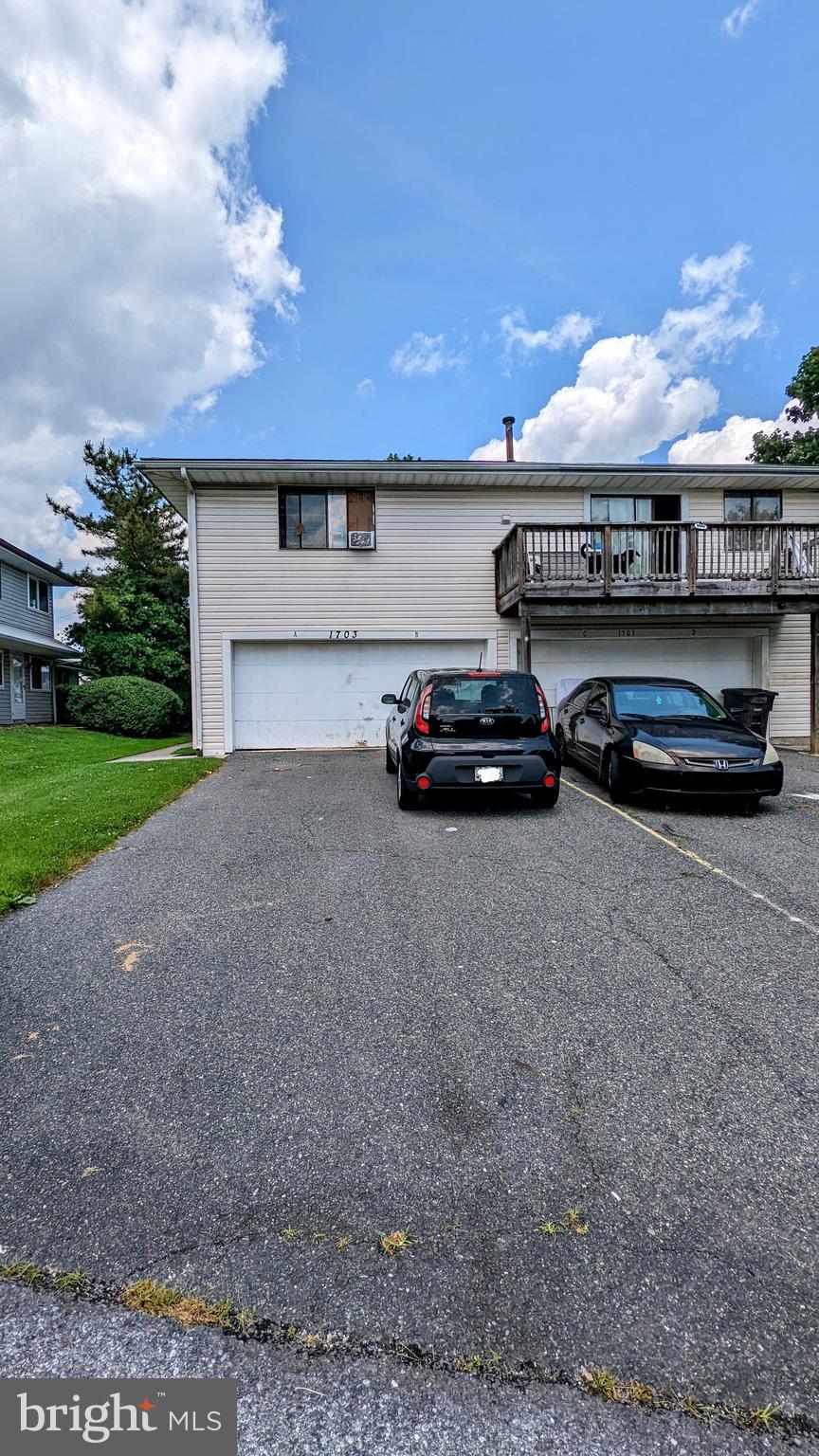 1703 FOUNTAIN ROCK WAY B 1703-B