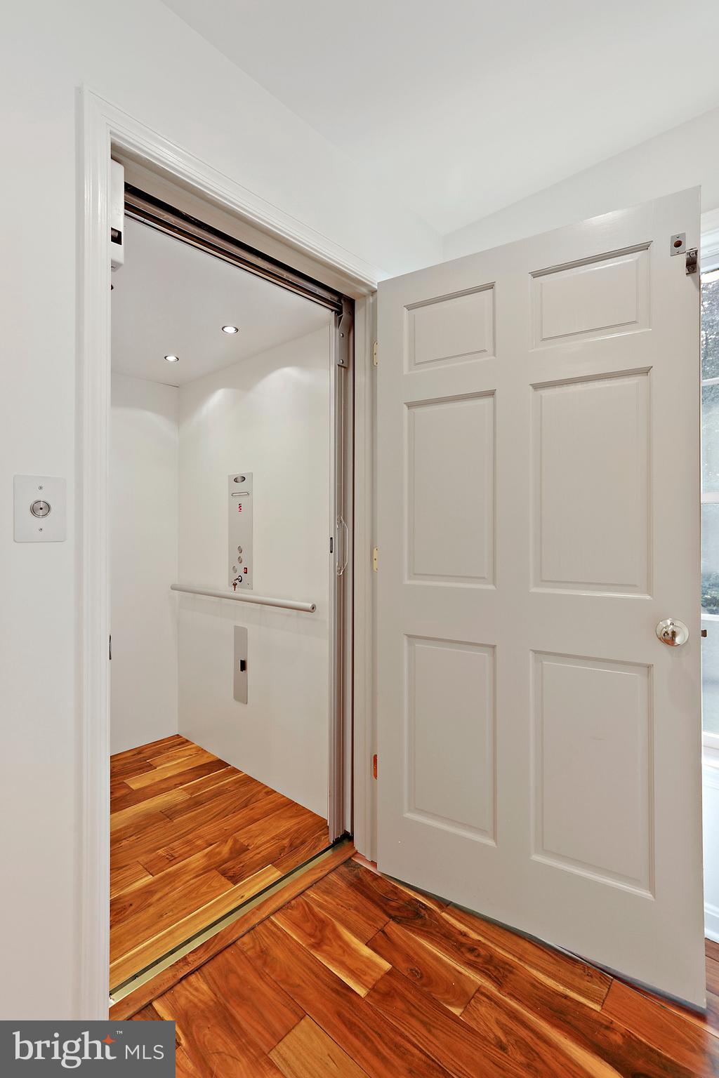 MONKTON FARMS - Residential