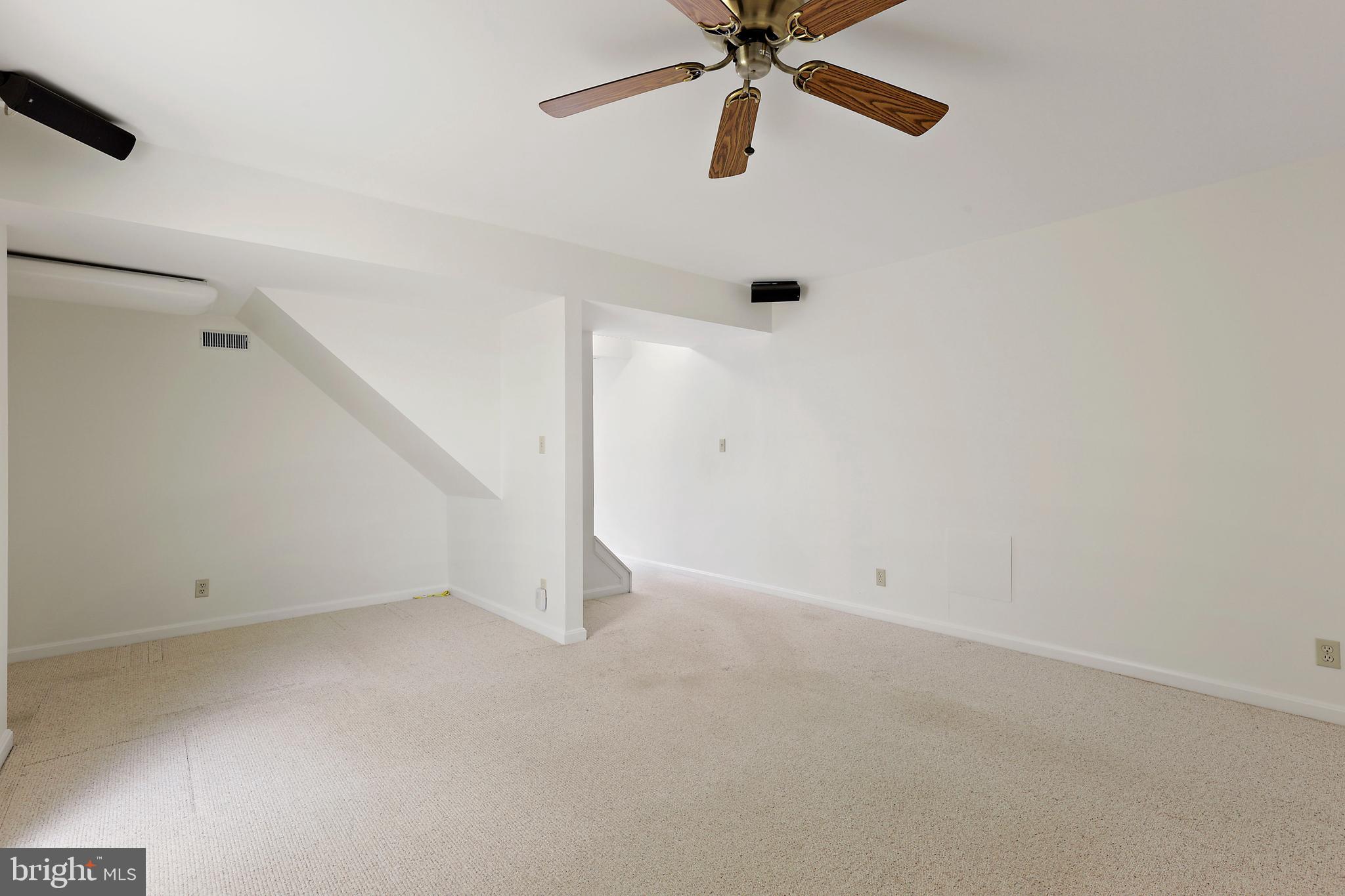 MONKTON FARMS - Residential