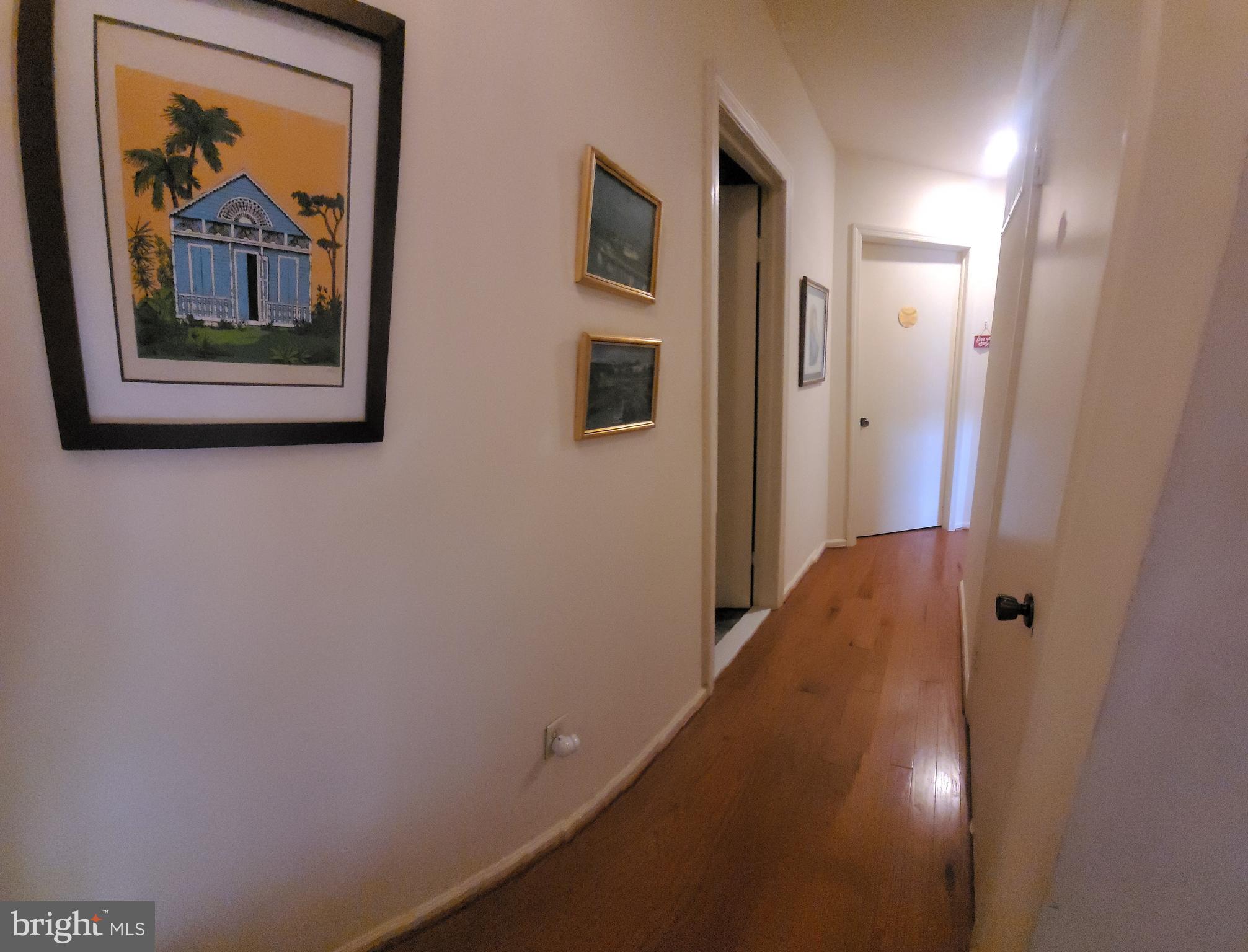 SIGNAL HILL - Residential