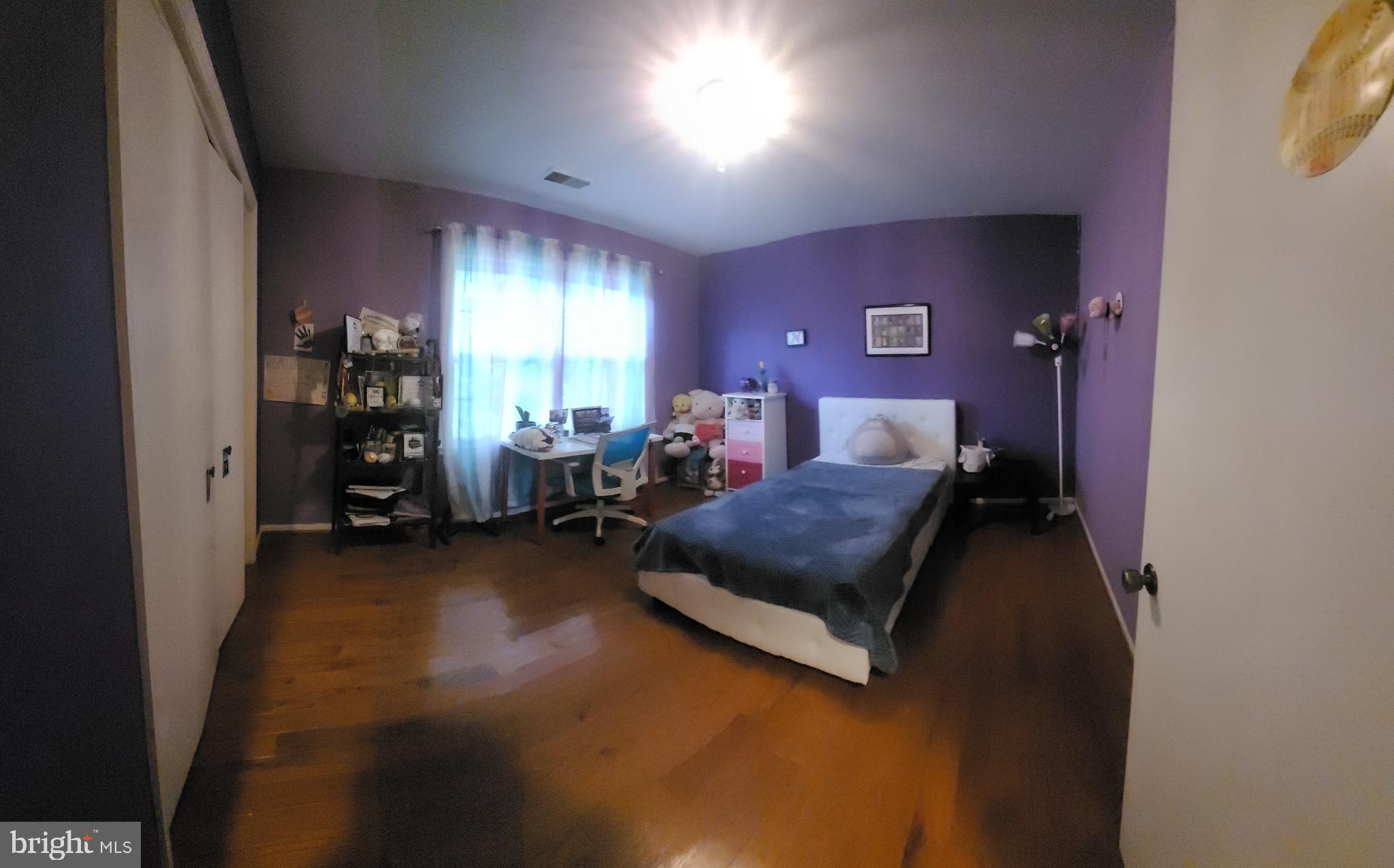 SIGNAL HILL - Residential