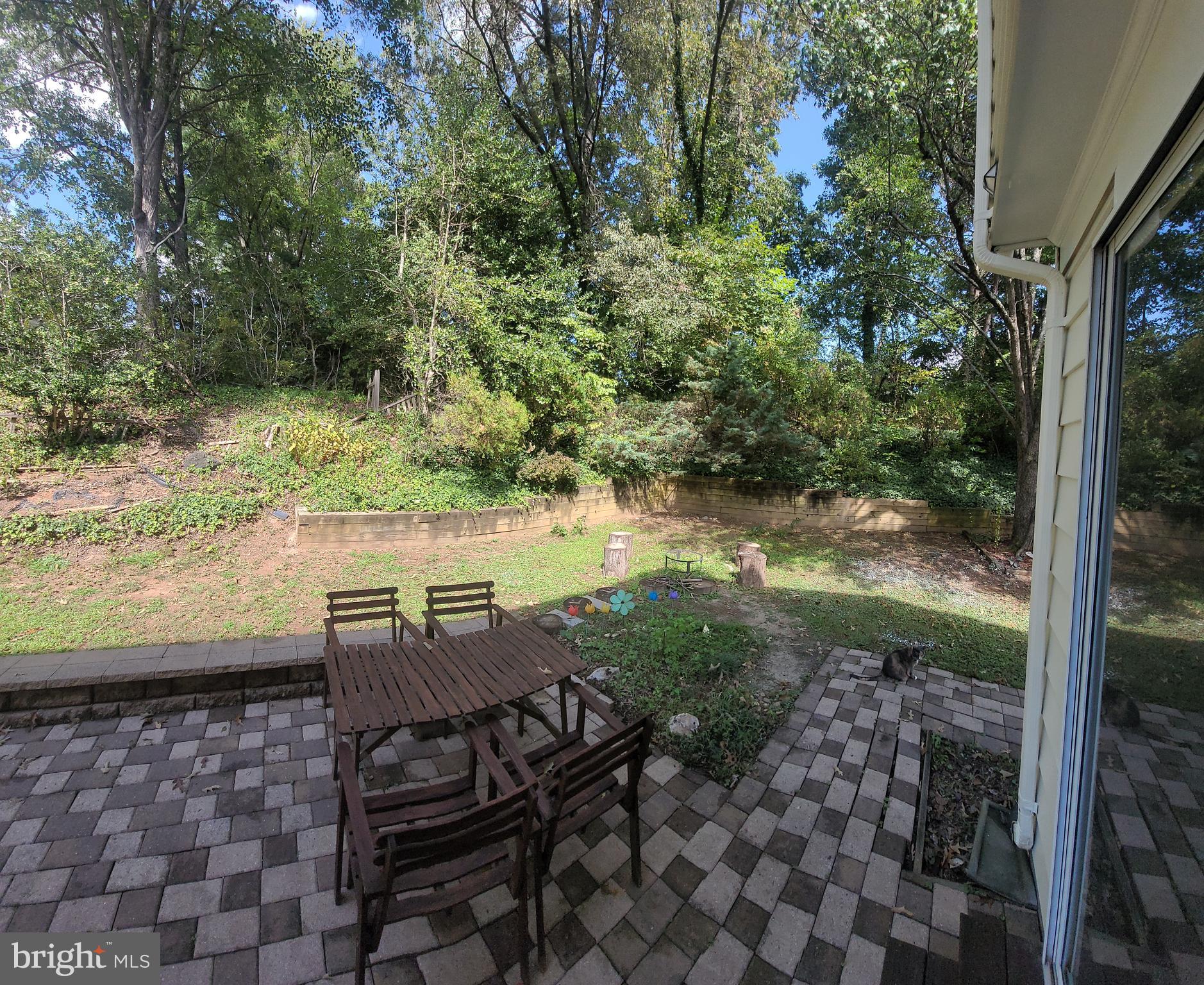 SIGNAL HILL - Residential