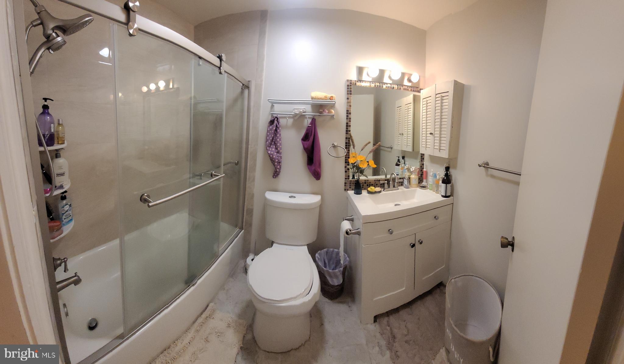 SIGNAL HILL - Residential