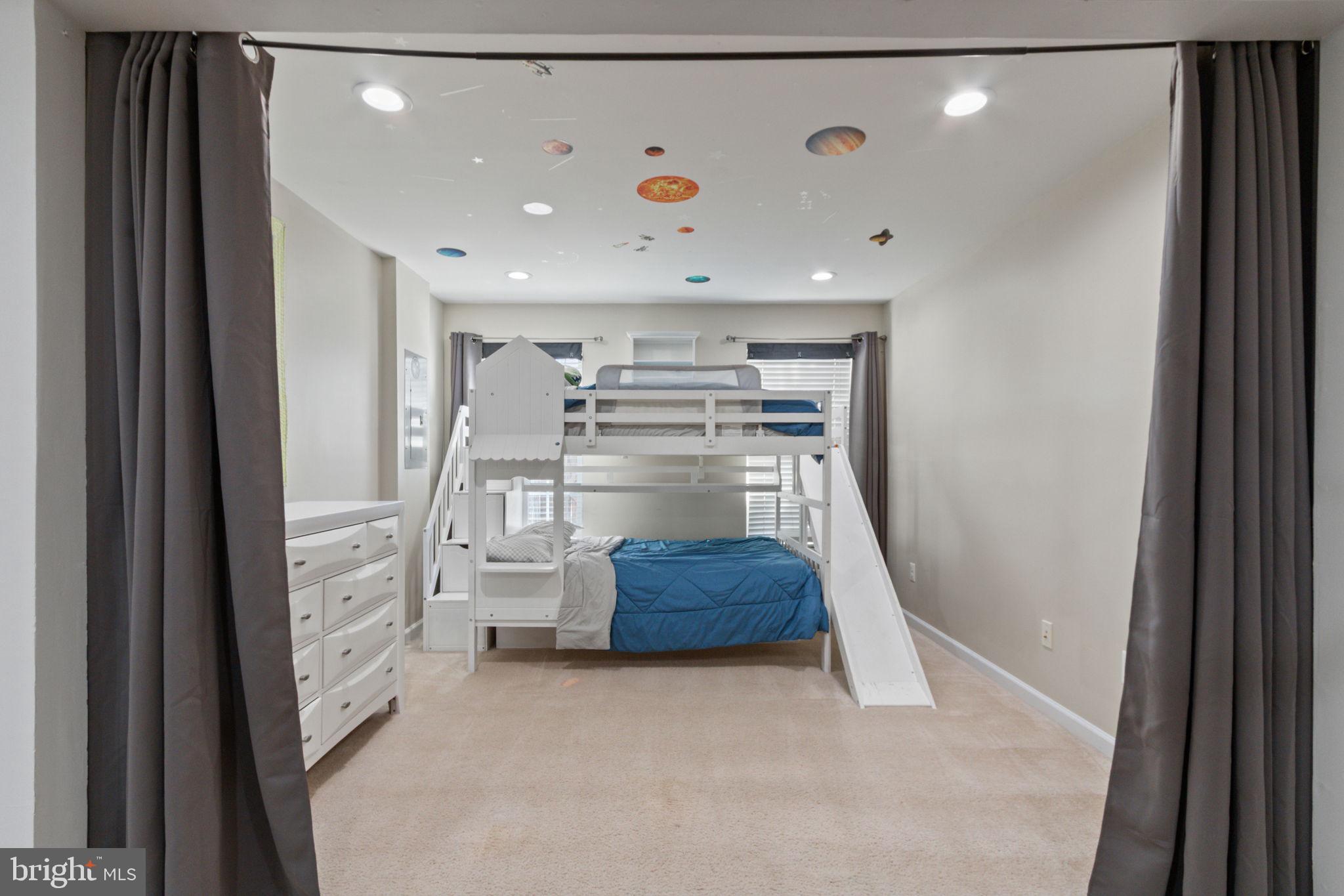 BRAEMAR TOWNHOMES - Residential