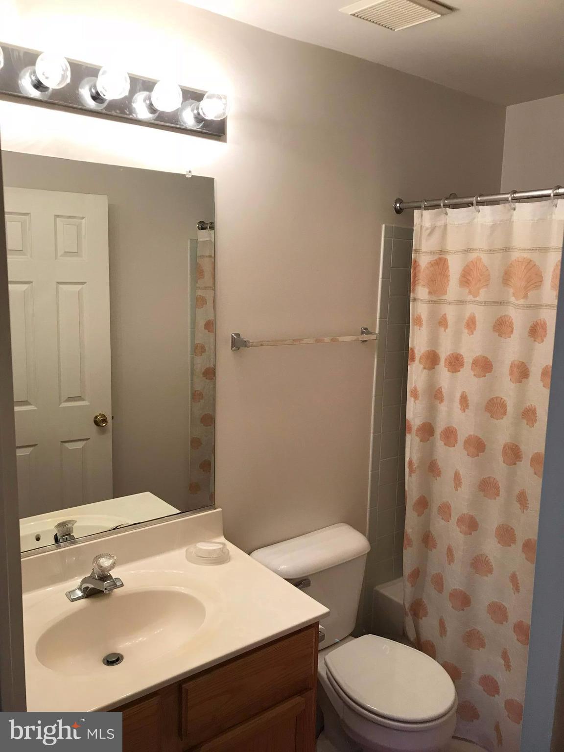 KINGSTOWNE - Residential