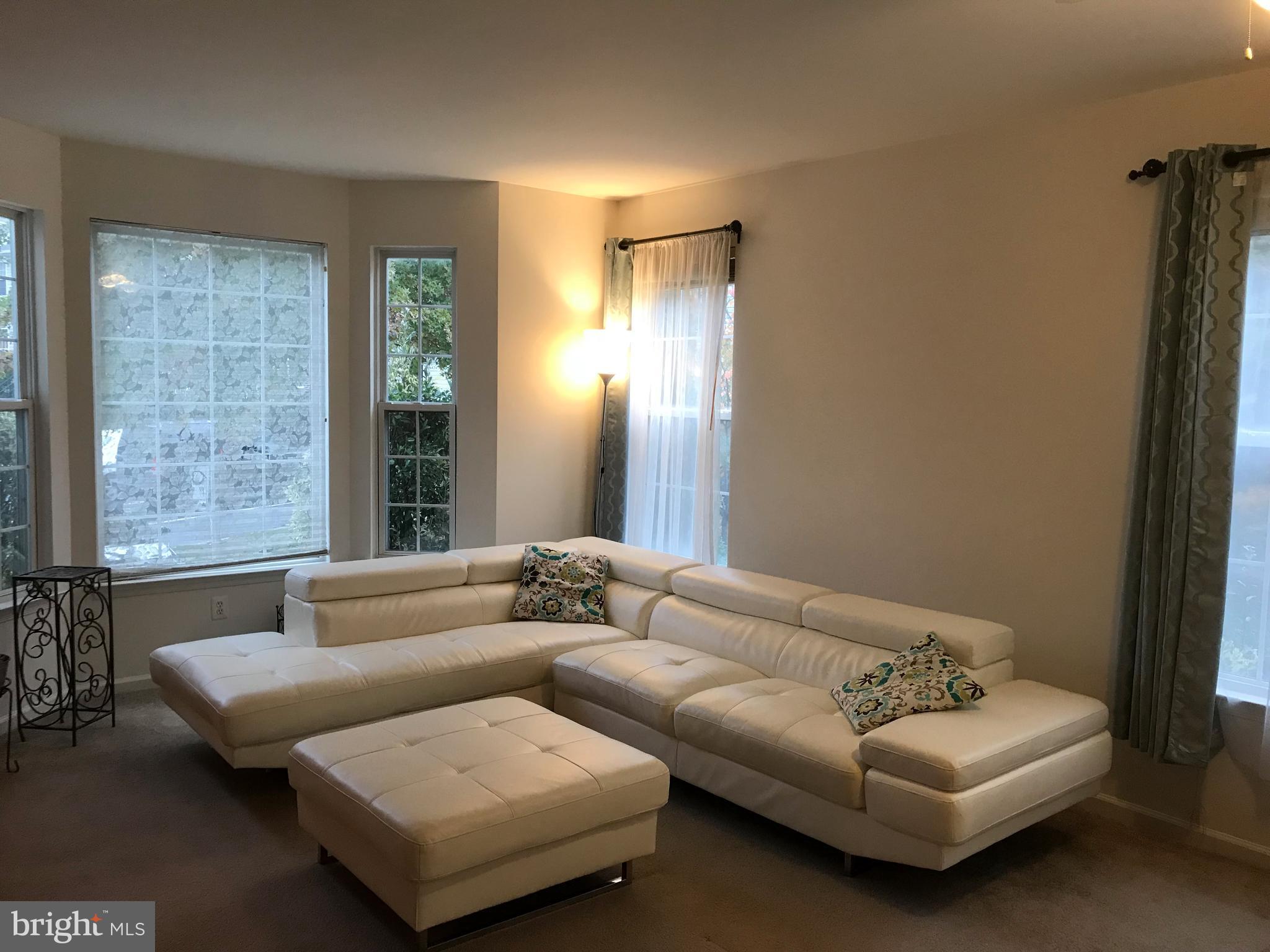 KINGSTOWNE - Residential