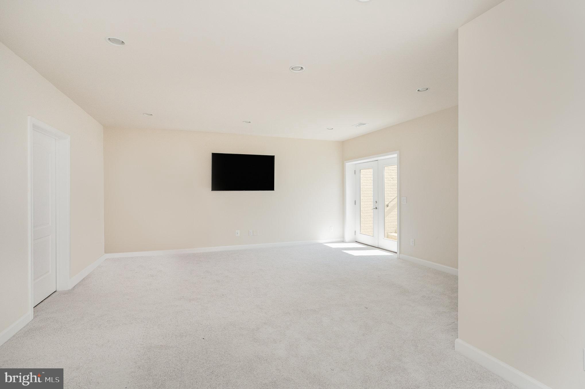 CLARKSMILL - Residential Lease